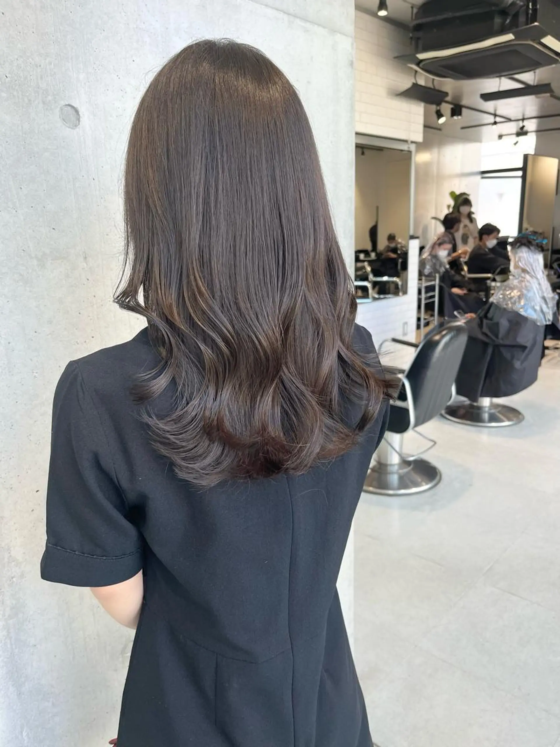 ロング カラー カット ヘアカラー トリートメント ヘッドスパ ヘアセット 透明感/オリーブ/ グレージュ/YUKAのヘアスタイル