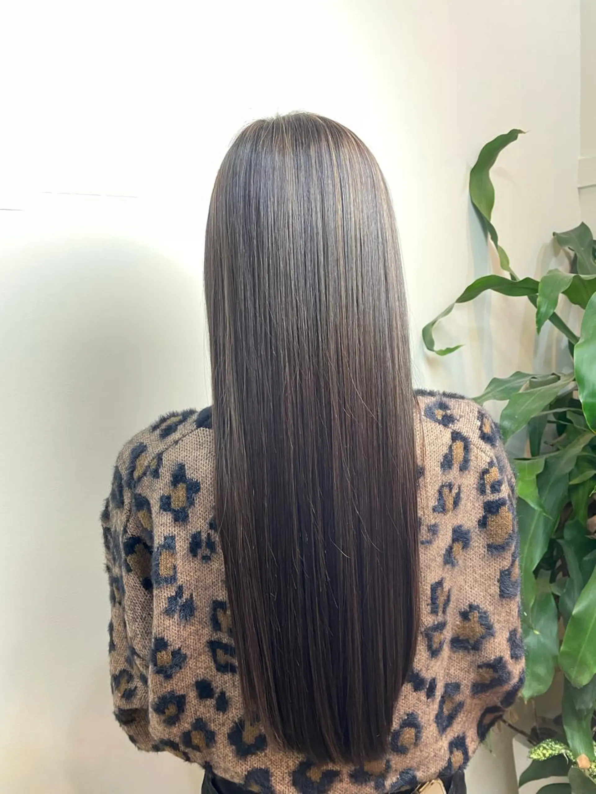 ロング カラー シールエクステ バレイヤージュ ブリーチ ケアブリーチ ダブルカラー ヘアカラー WEST OLAND加藤圭介のヘアスタイル