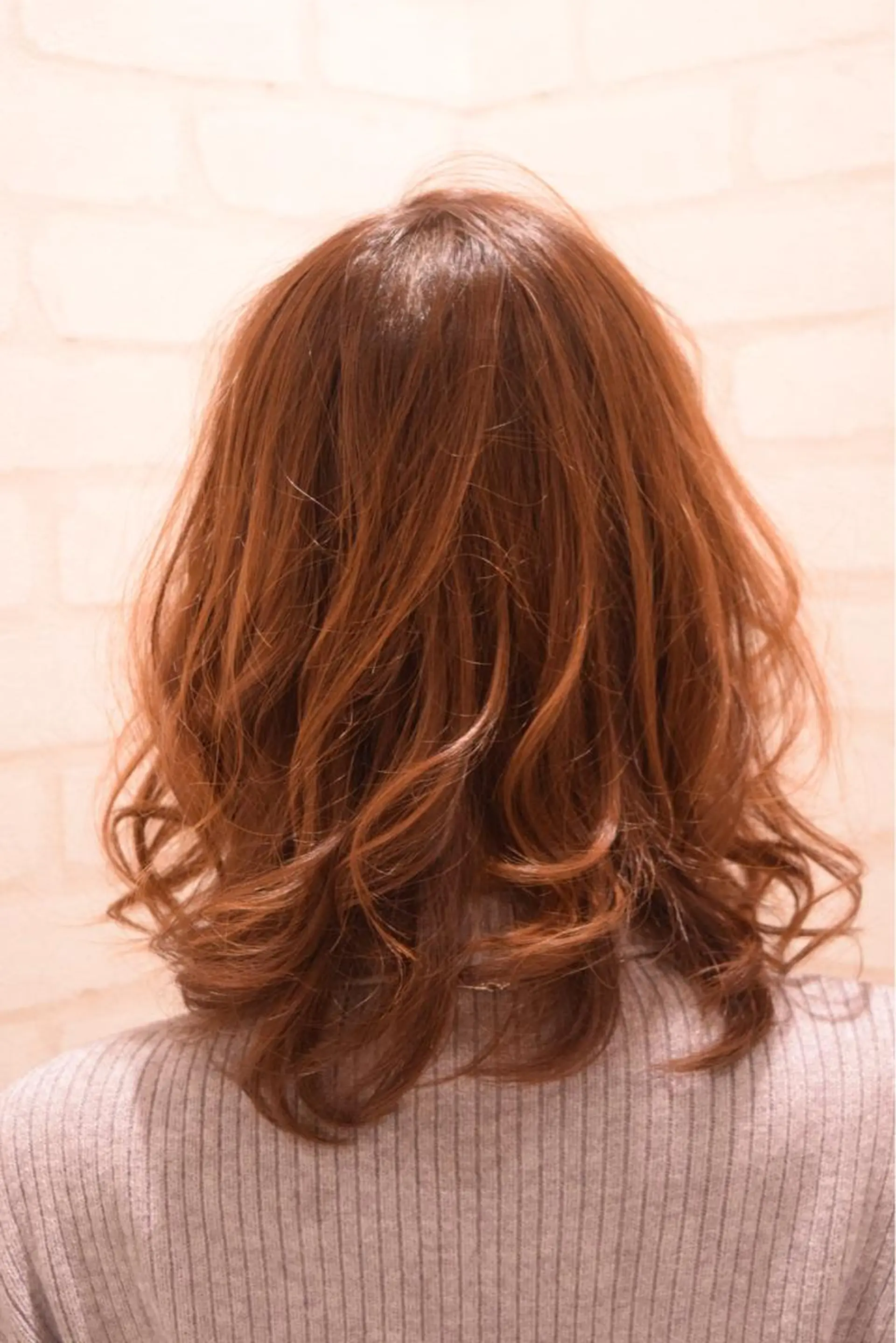 ミディアム ému エミュ　hair &spa所属・近藤 みゅうまのヘアスタイル