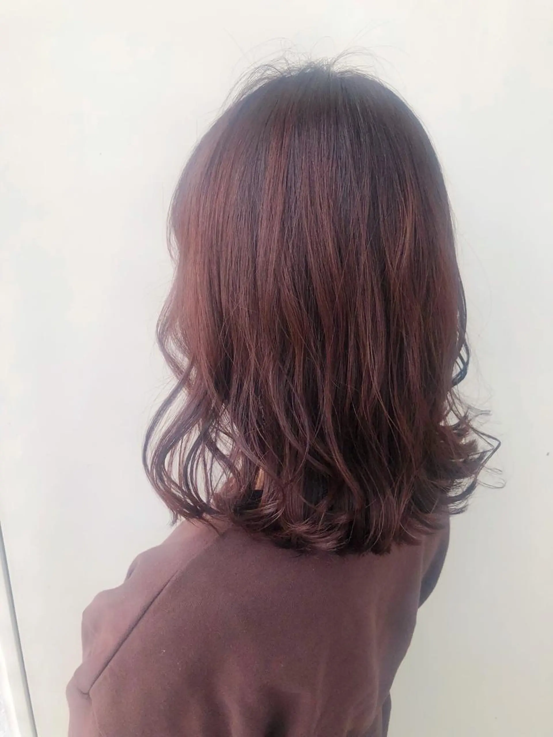 ミディアム カラー 韓国ヘア顔周りカット 艶髪ベージュtamaのヘアスタイル