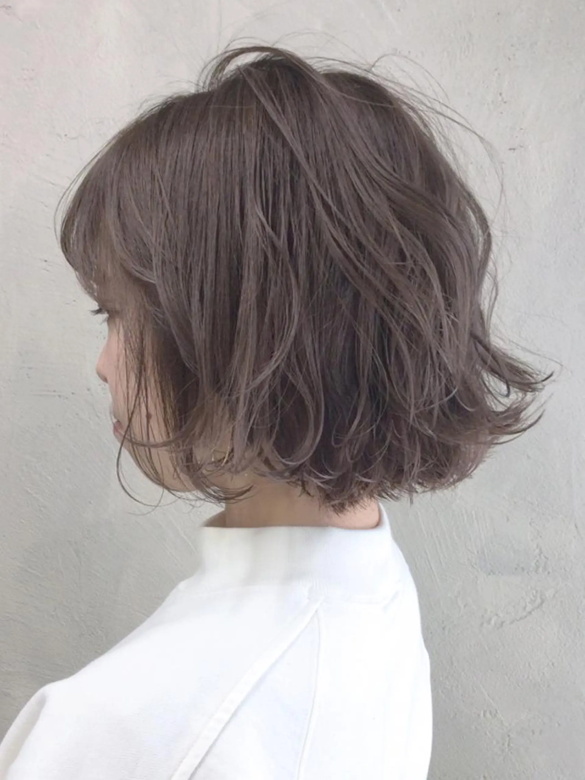 ミディアム カラー パーマ ヘアアレンジ アッシュ ITbyALBUM 中野店のヘアスタイル