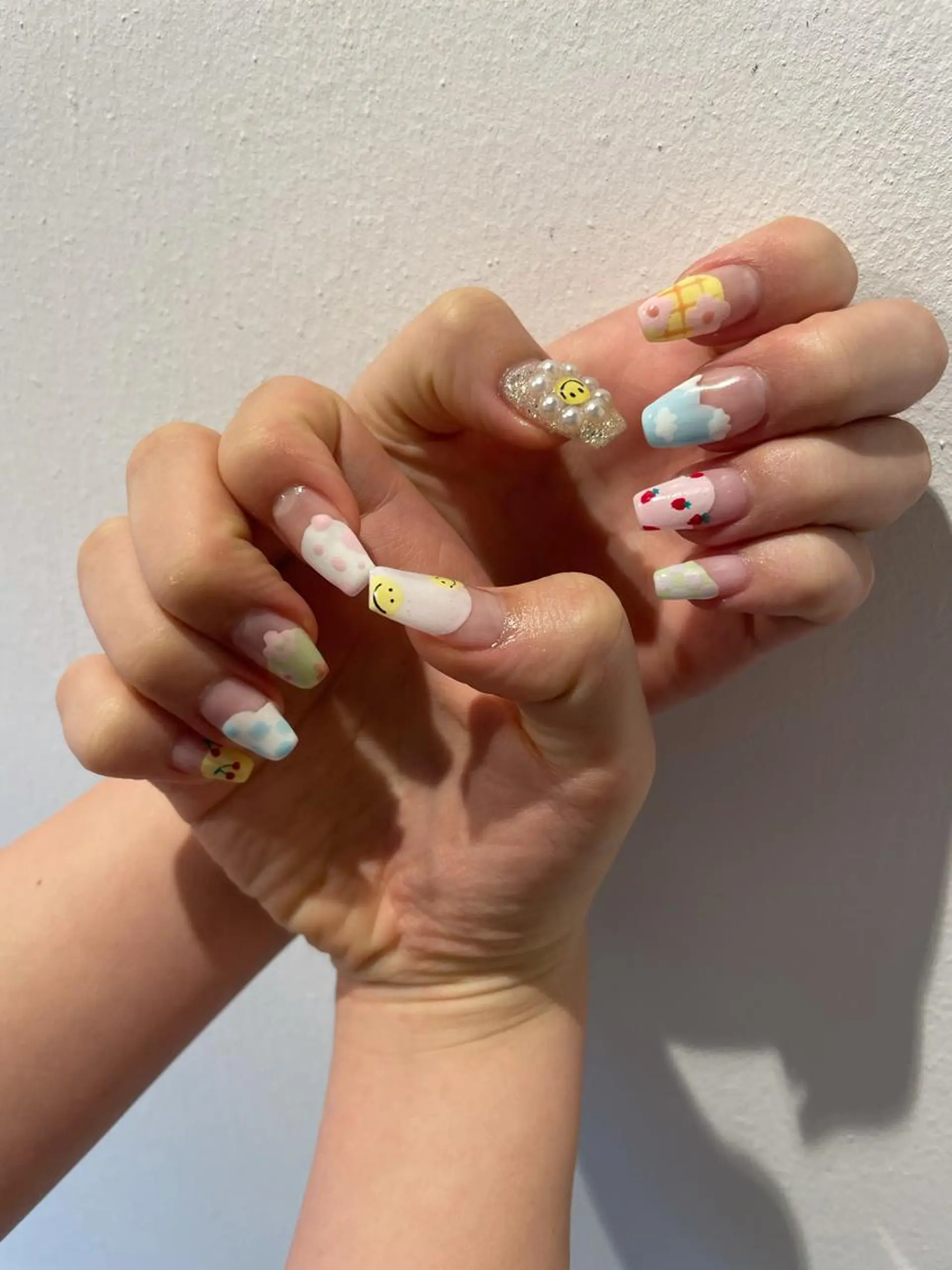 ネイル アートネイル 持ち込み ハンドネイル miu nail所属・MIUNail YUMIのネイルデザイン