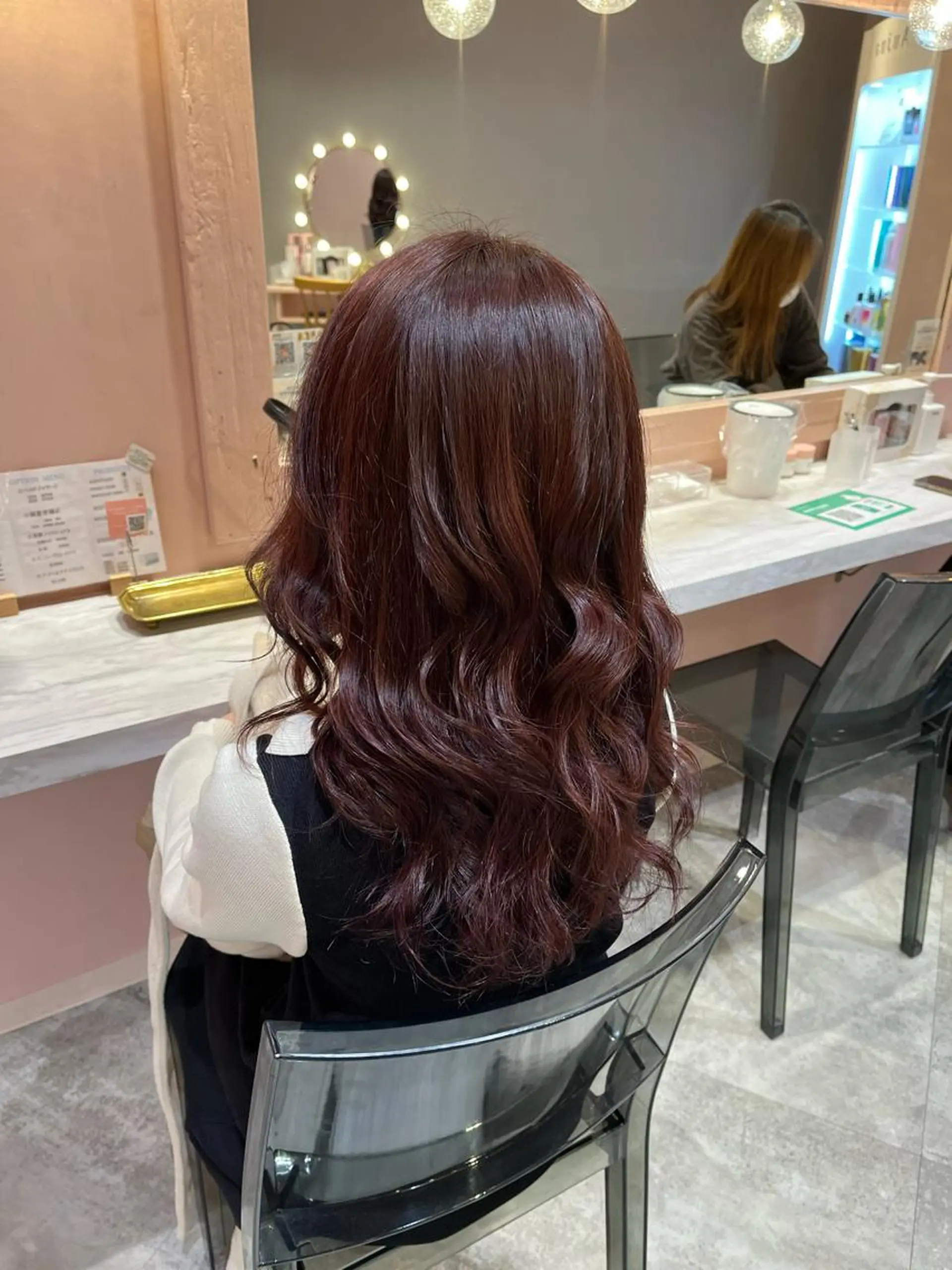 セミロング カラー ブリーチ ブリーチなしカラー ピンクカラー RIYA❤︎ Aujuaソムリエのヘアスタイル