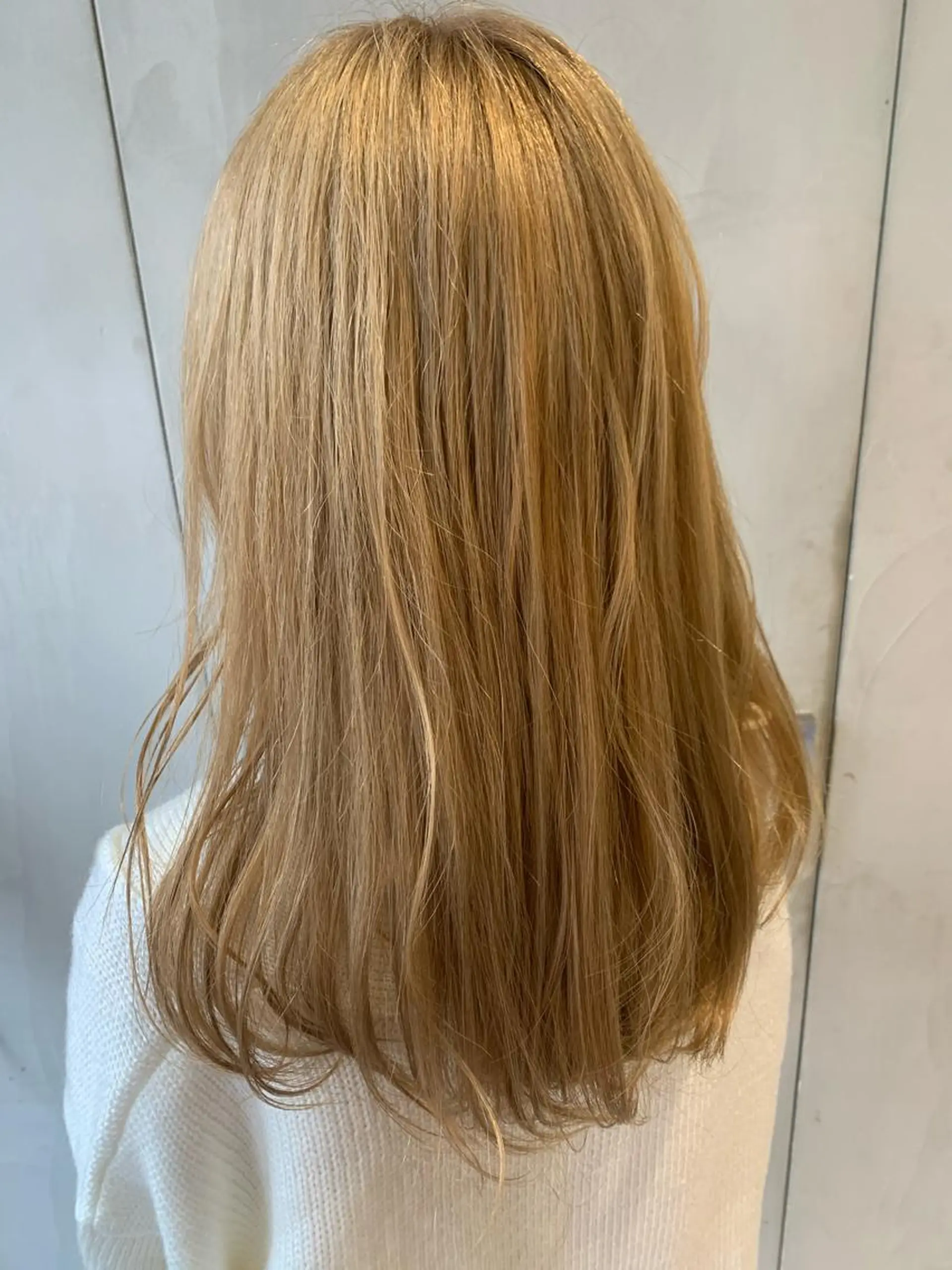 セミロング カラー Bree"ze所属・大河原 修太のヘアスタイル