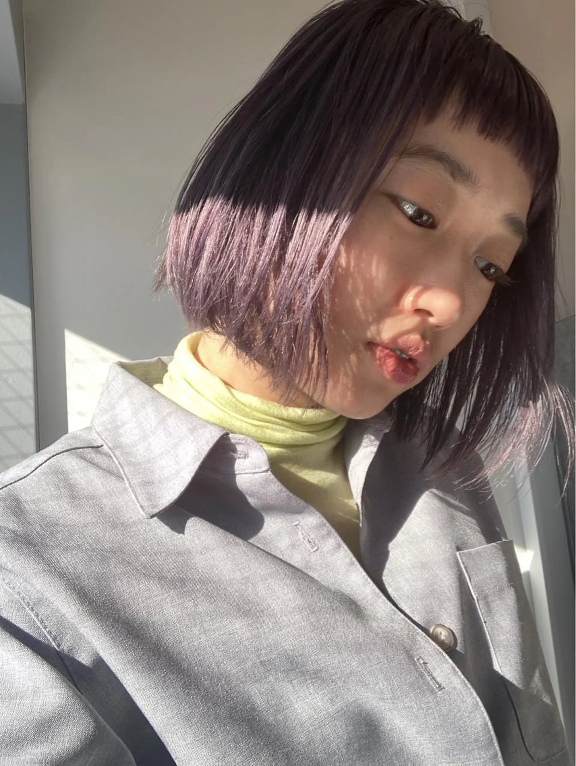 ミディアム カラー ラベンダーカラー 佐伯 和佳のヘアスタイル