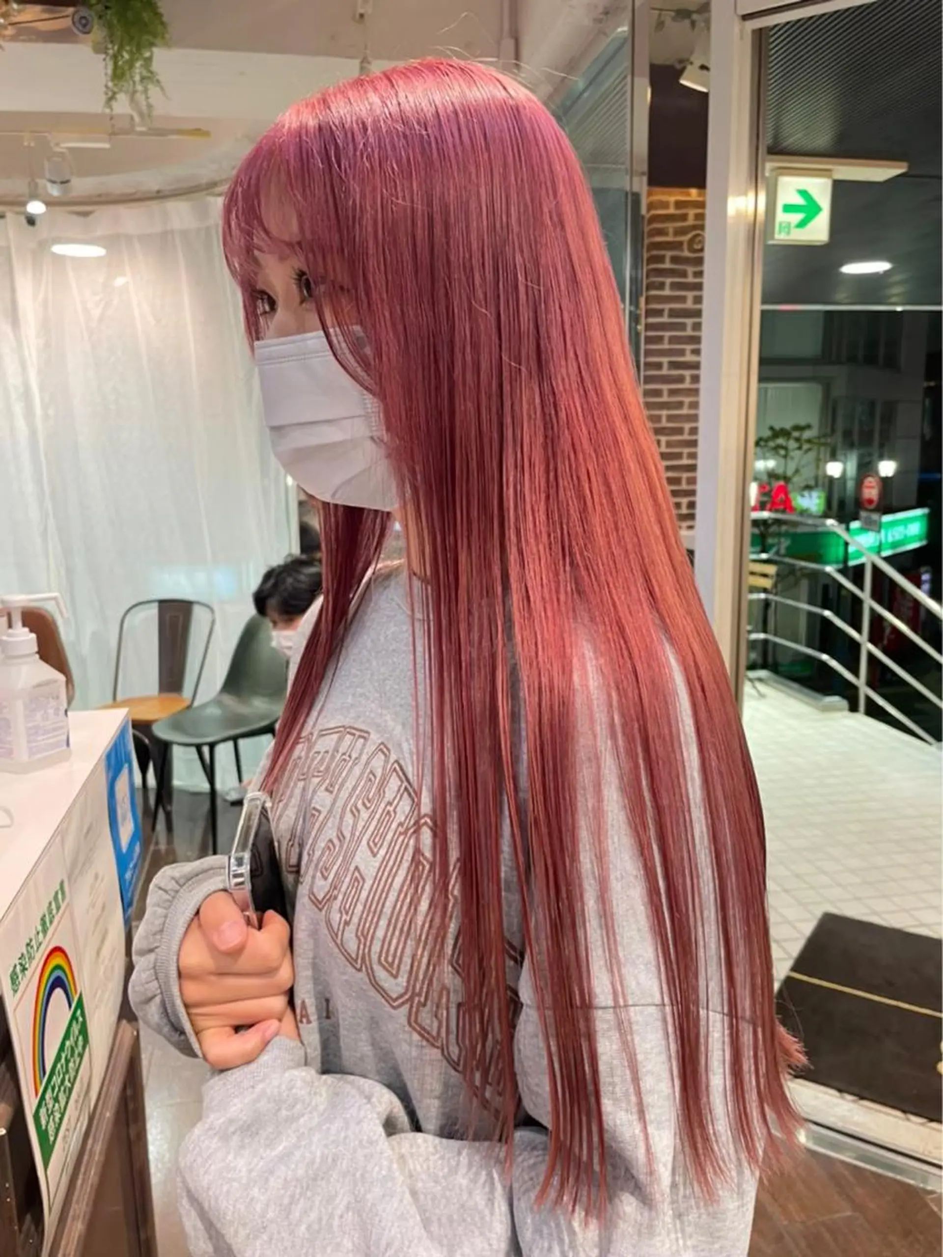ロング カラー ベージュカラー 黒髪 ブリーチ ブルーカラー ブルーブラック 酸性ストレート 🤍🎀honokaのヘアスタイル