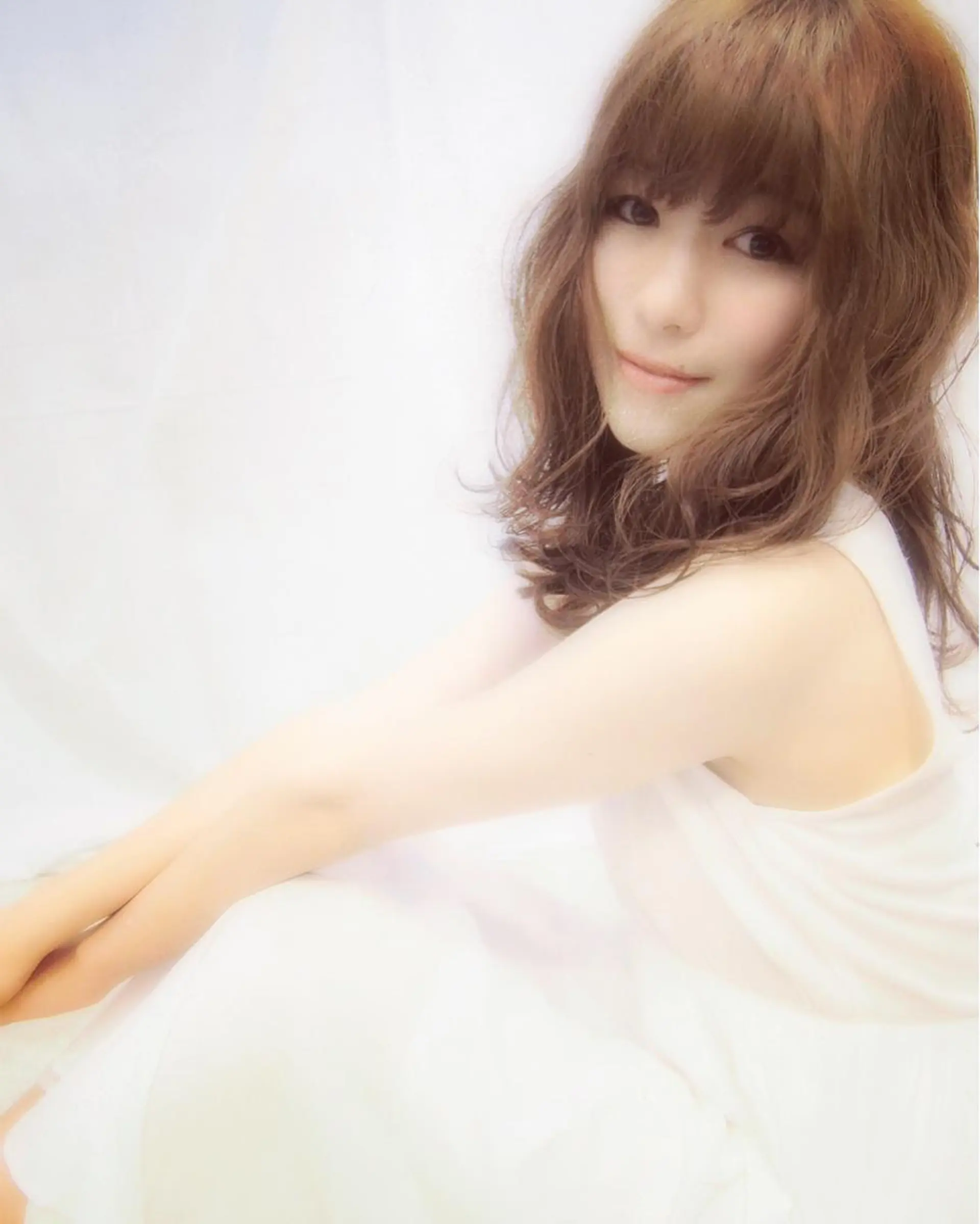 ミディアム セミロング ほさか しんごのヘアスタイル