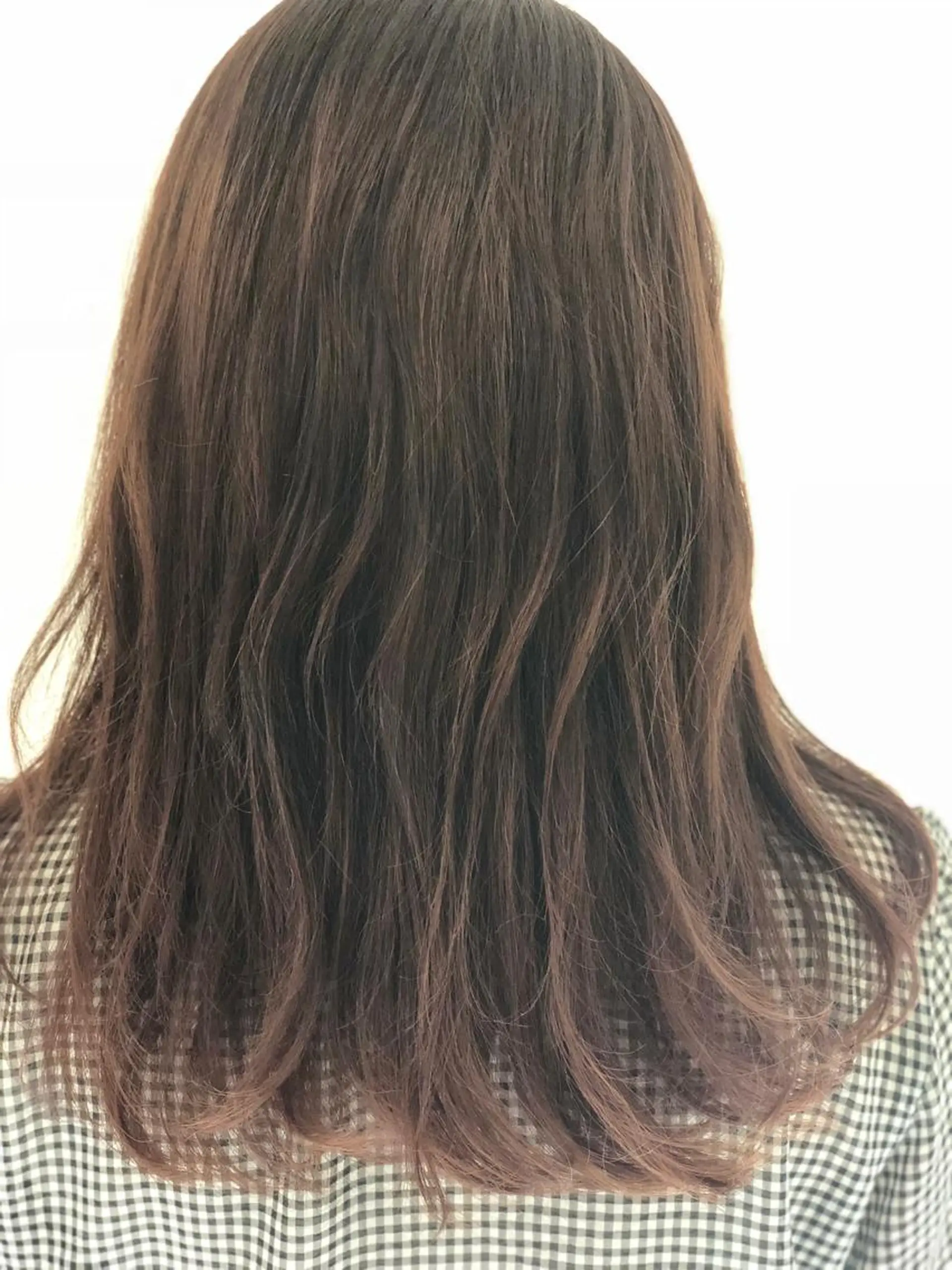 ロング カット ヘアカラー トリートメント 松佐 ゆかりのヘアスタイル