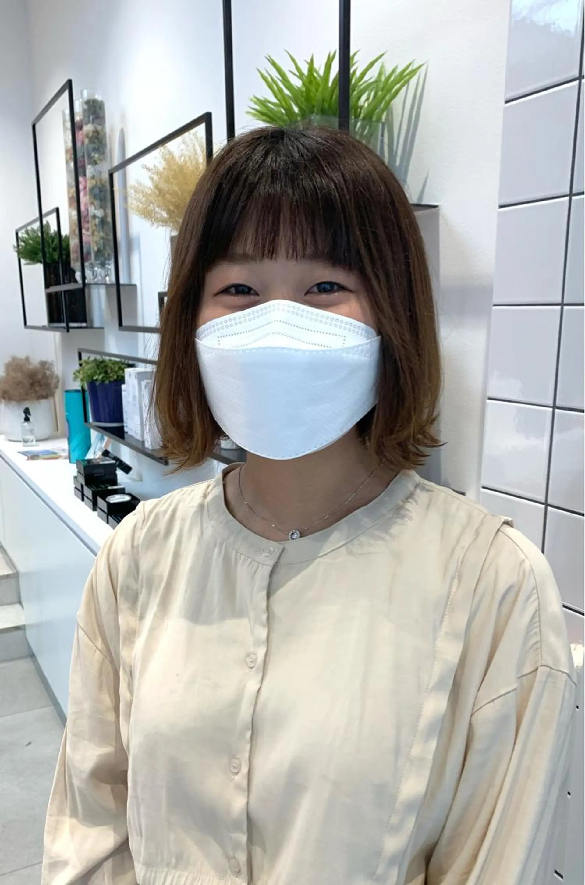 ミディアム くびれヘア みなもと ちはるのヘアスタイル