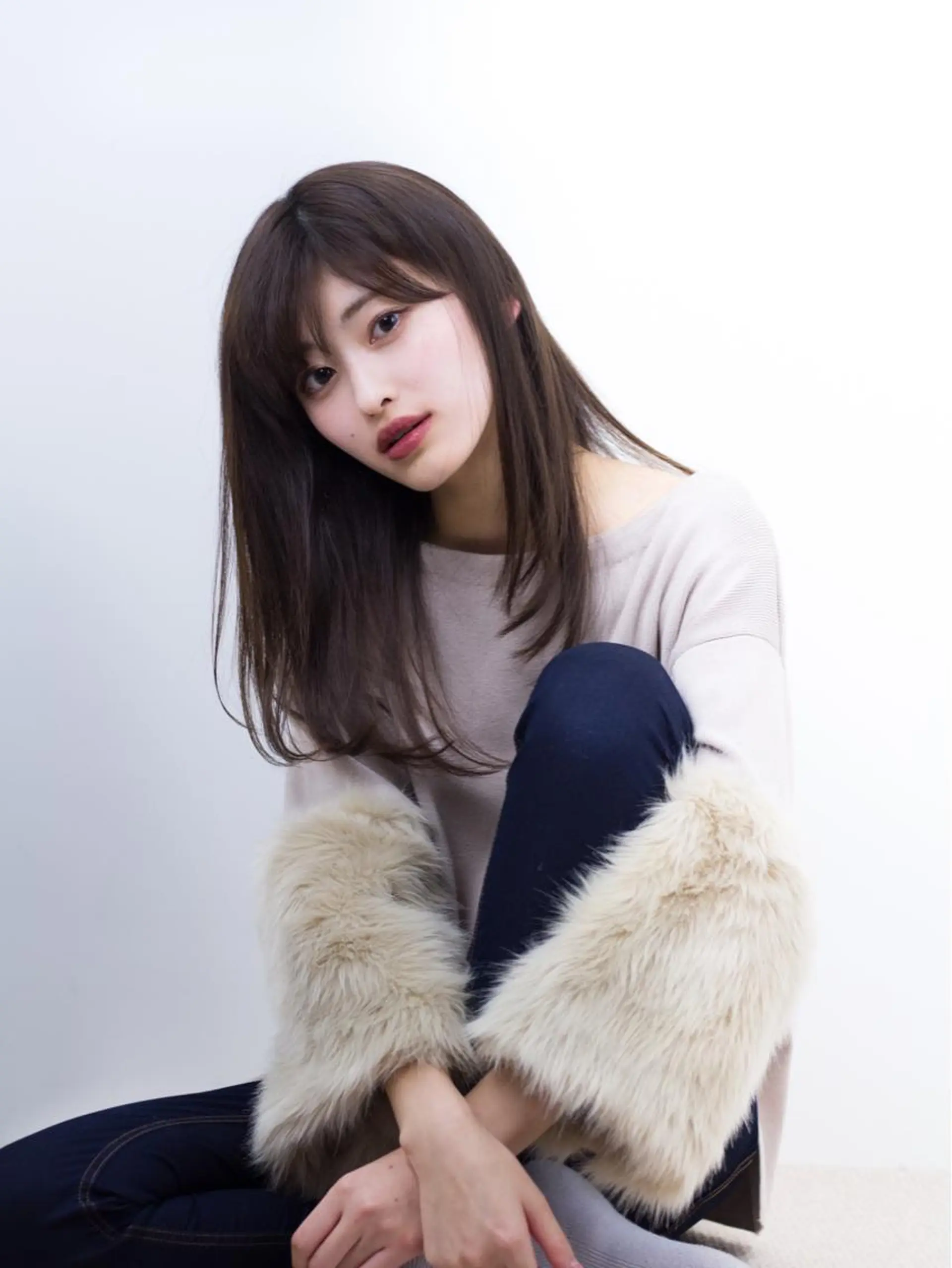 ミディアム 森 海のヘアスタイル