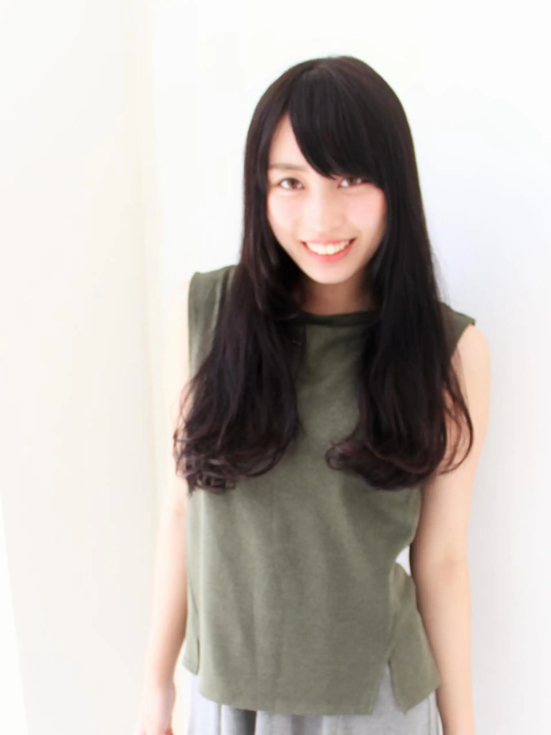 ロング パーマ ヘアカラー トリートメント 山田 周のヘアスタイル