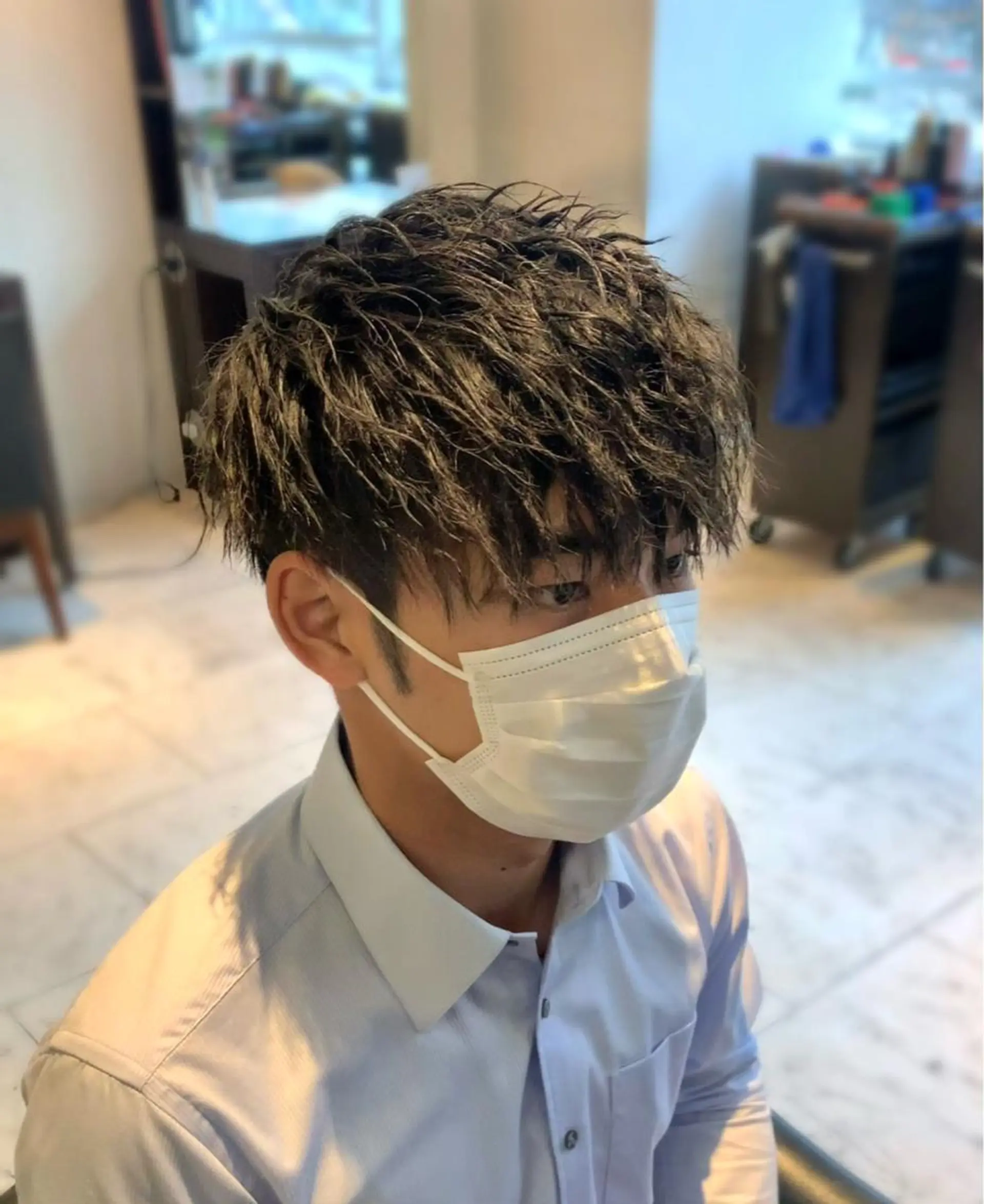 パーマ メンズ マッシュ カット パーマ トリートメント メンズ専門　井藤 雅也のヘアスタイル