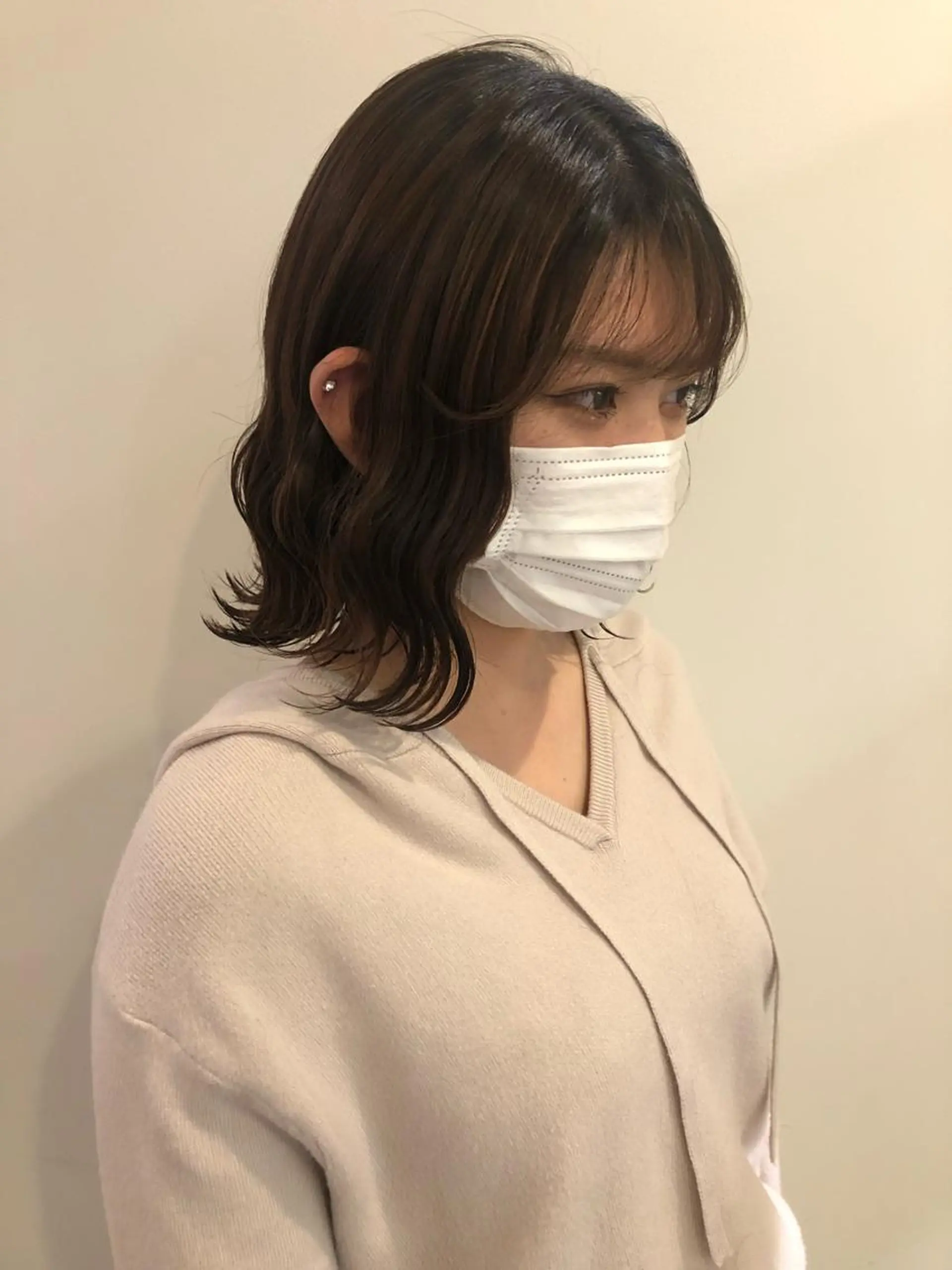 ミディアム ボブ カット トリートメント レイヤー/お顔まわり 暖色カラー🍑Amiのヘアスタイル