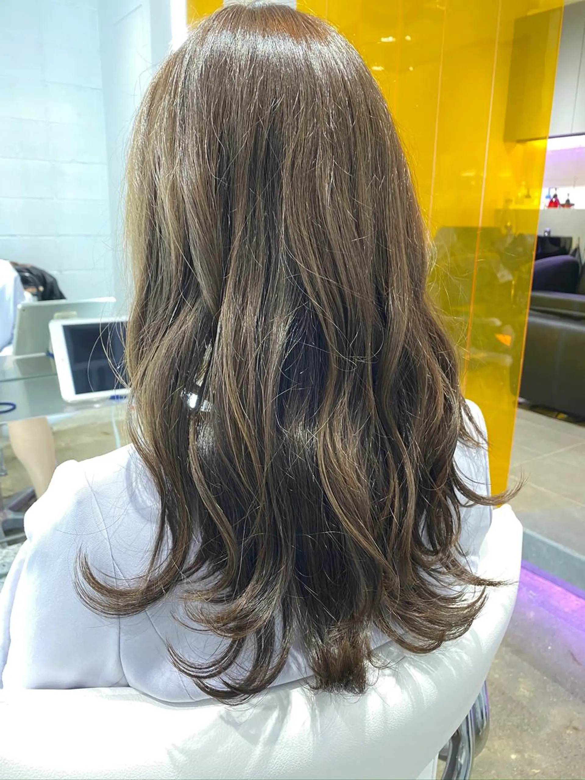 セミロング 林 耕太郎のヘアスタイル