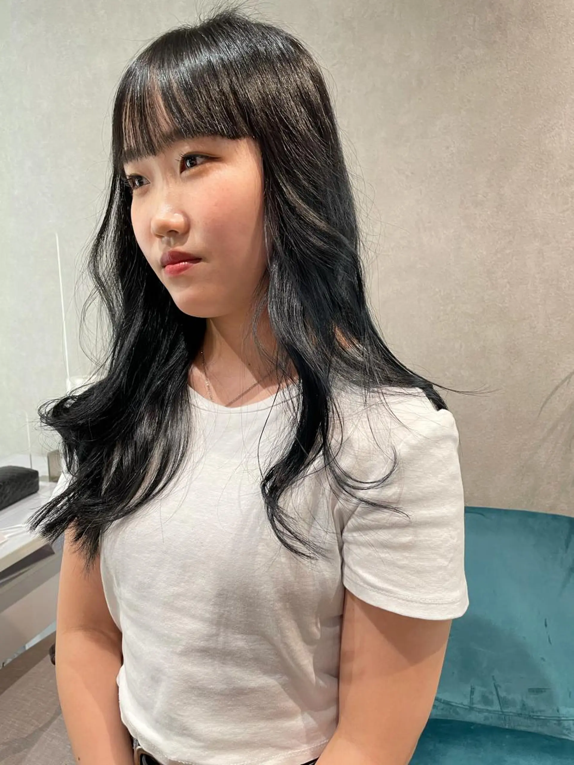 ロング カラー アッシュ ワイドバング ヘアカラー ナチュラル透明感🌱 小山美樹子のヘアスタイル