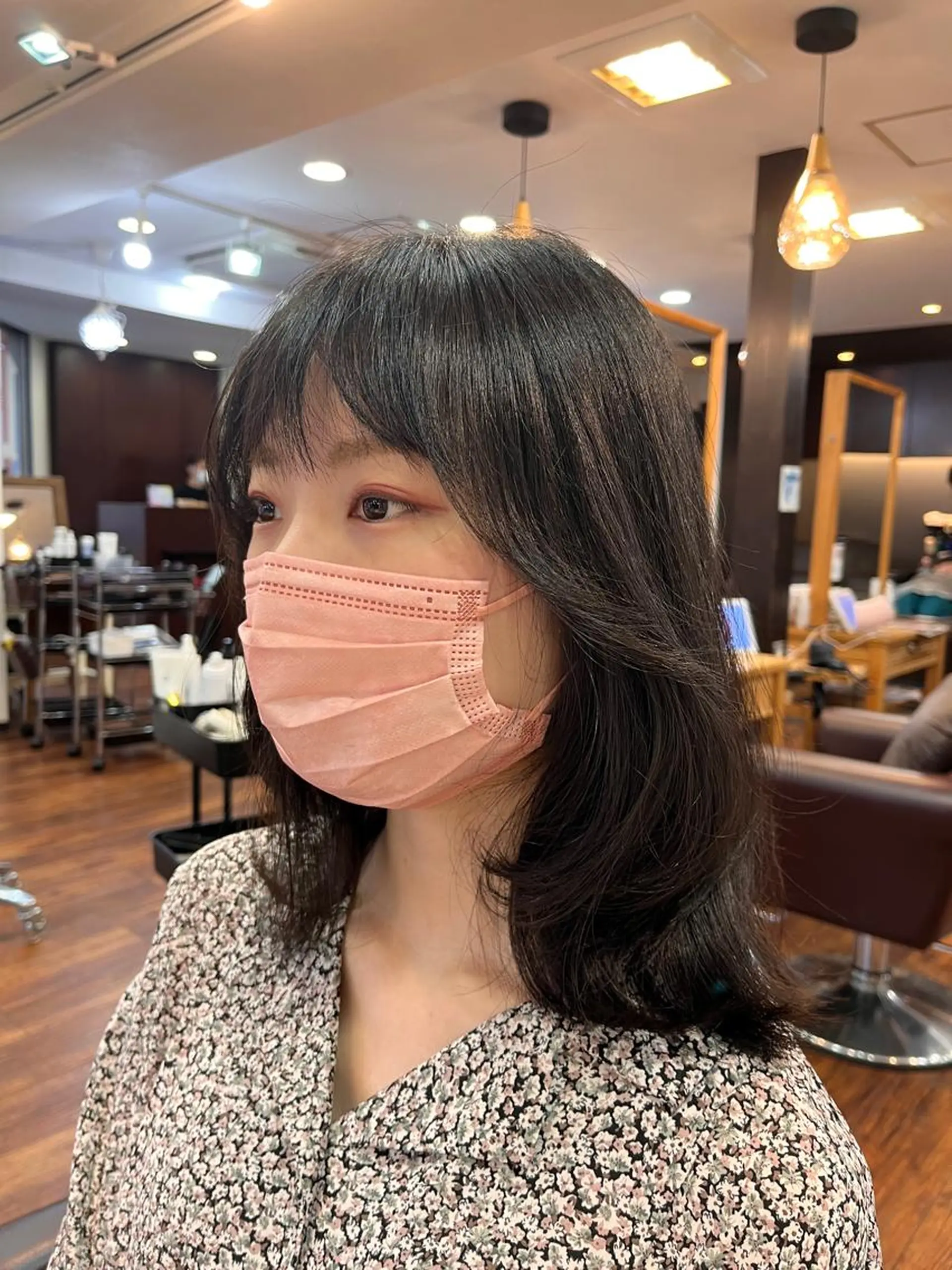 セミロング カラー ヘアアレンジ くびれヘア レイヤーカット レイヤーカット ✨️進藤ひかりのヘアスタイル