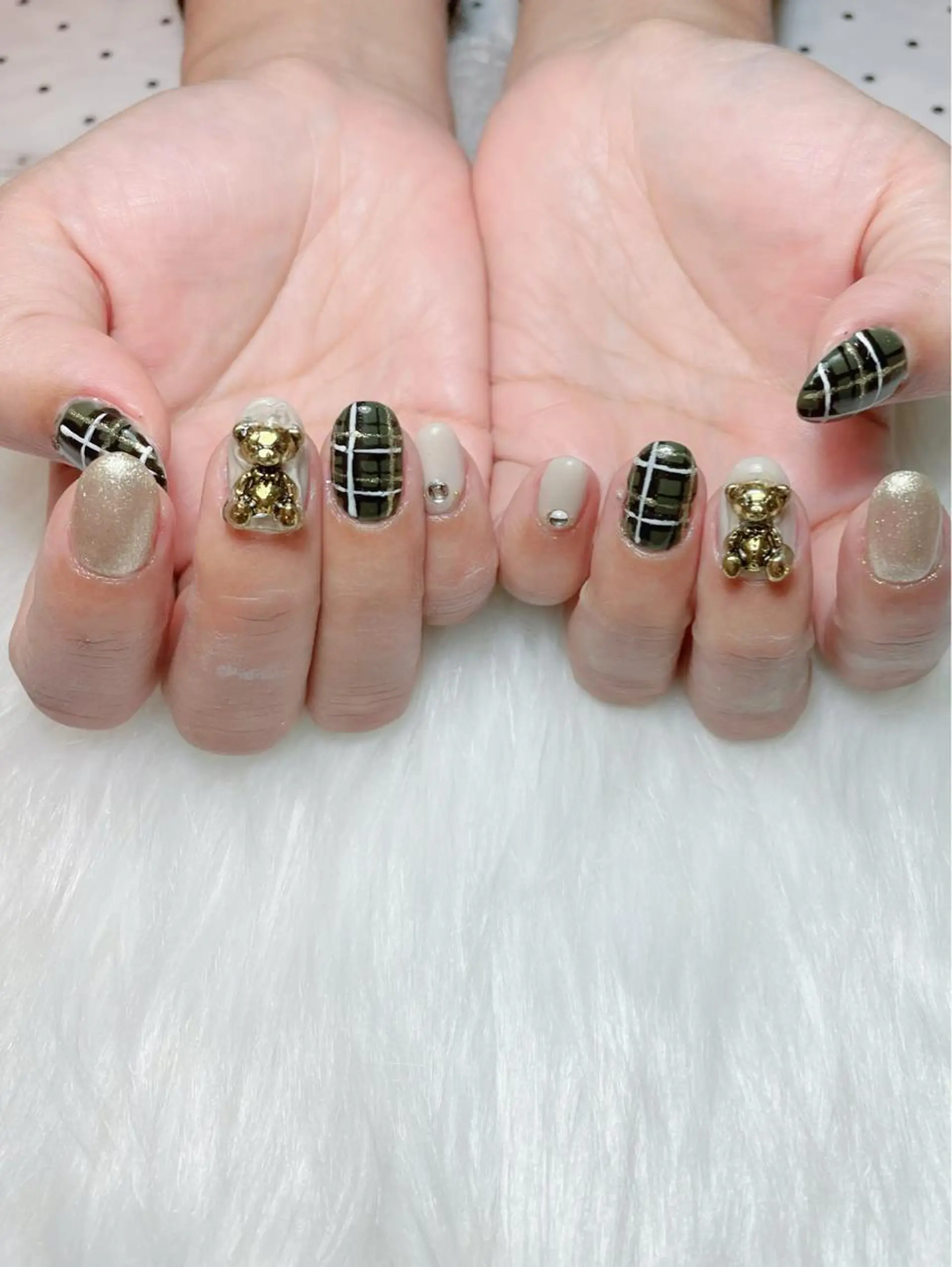 ネイル 大袋駅東口徒歩2分 alivioのネイルデザイン