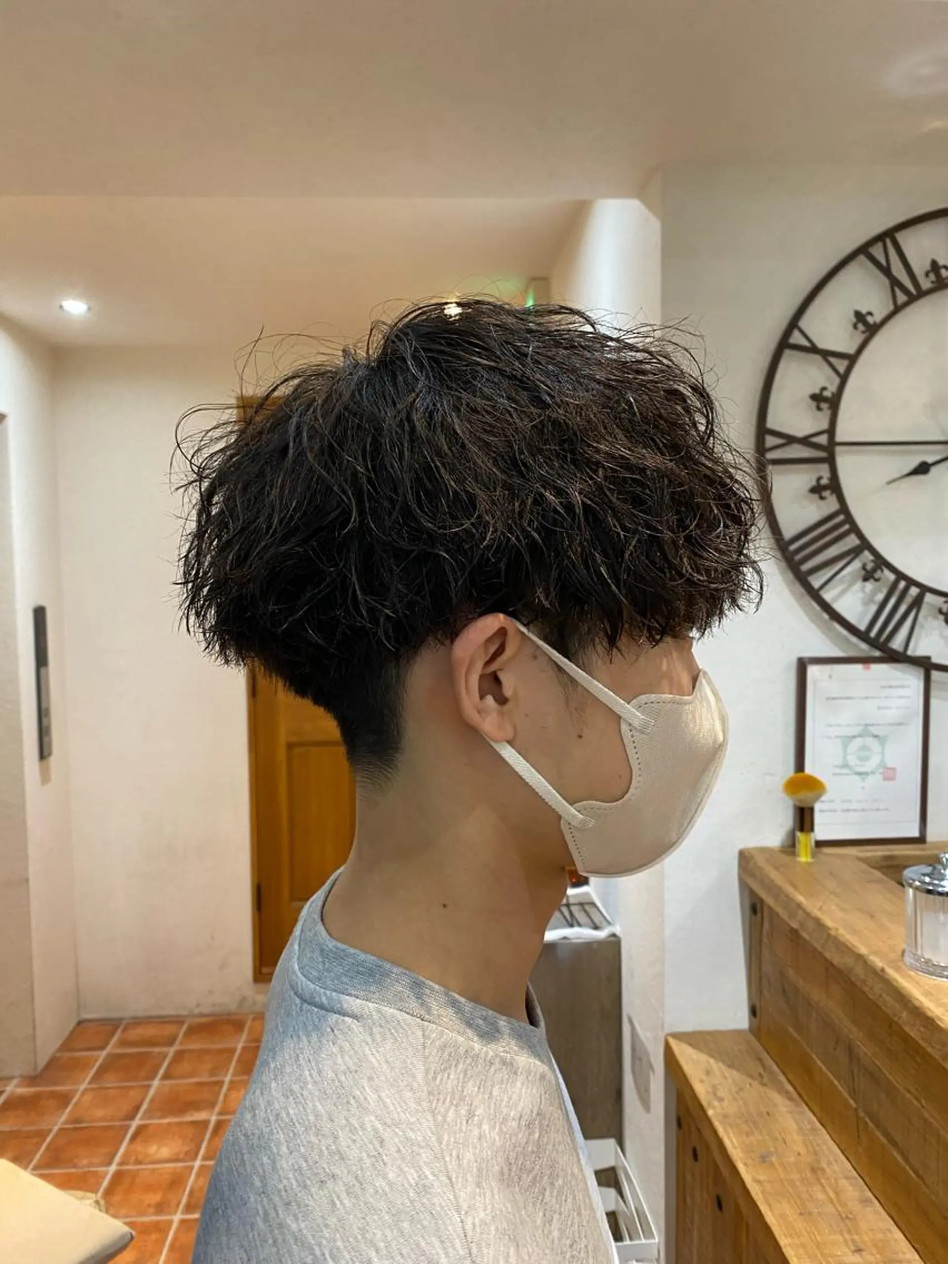 パーマ メンズ メンズパーマ 刈り上げ 茂手木 勇二のヘアスタイル