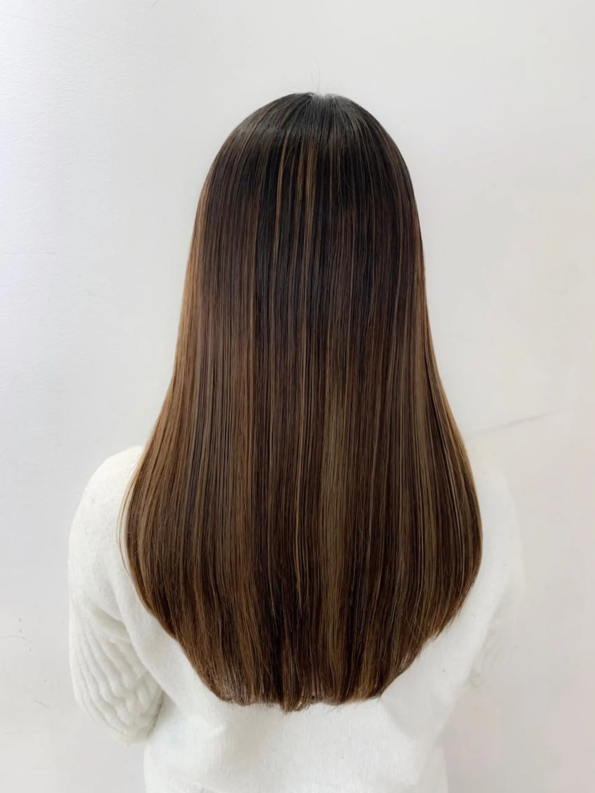 ロング カラー ブリーチ トリートメント 渋谷ブリーチカラー 韓国ヘアyuikoのヘアスタイル