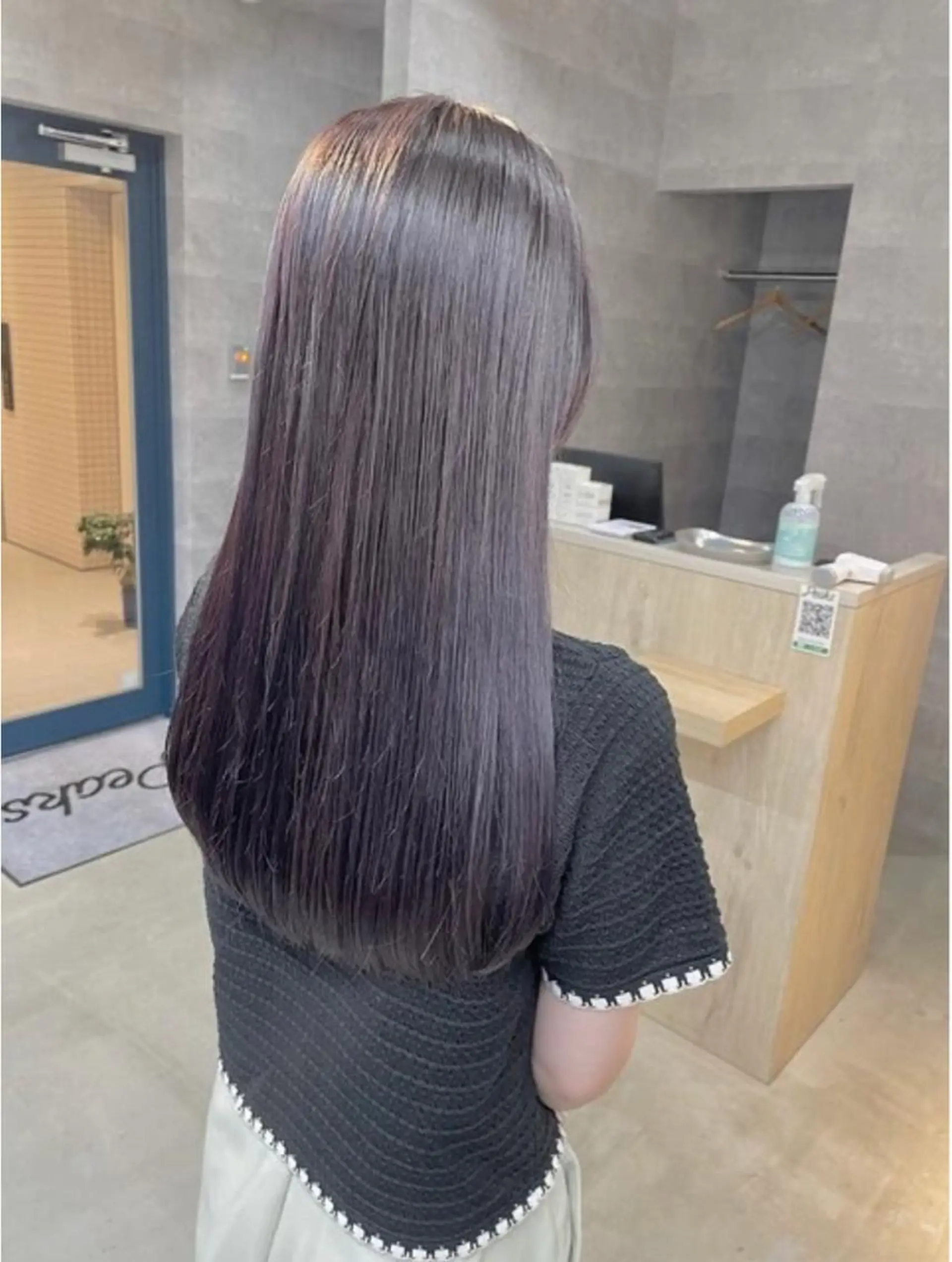 ロング カラー eMir... 武蔵小杉所属・新舘 怜奈のヘアスタイル