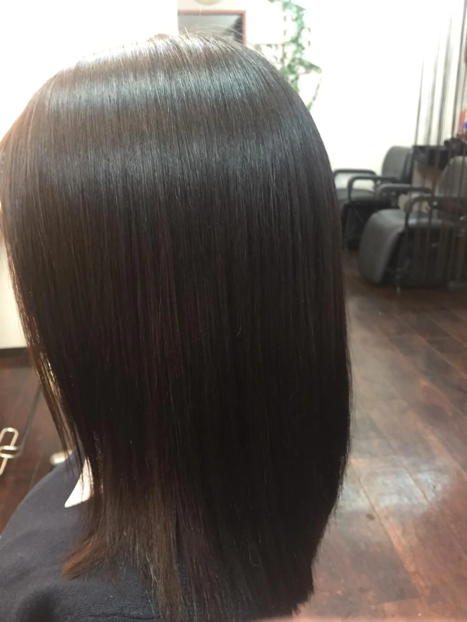 セミロング パーマ 桧山 真のヘアスタイル