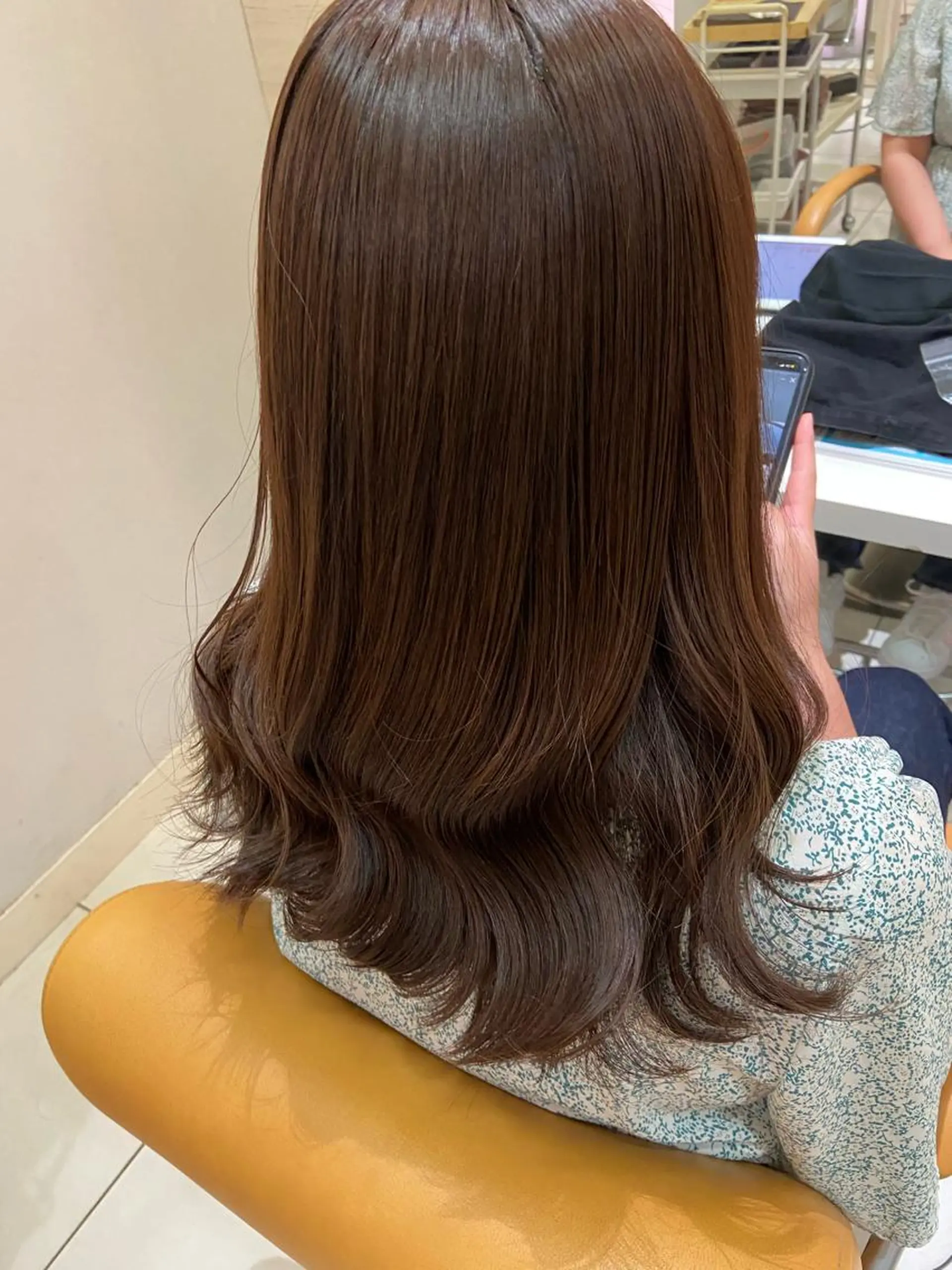 セミロング シールエクステ くびれヘア エクステ 顔周りカット 韓国風ヘア 新宿/韓国ヘア 中明度カラー/かやのヘアスタイル