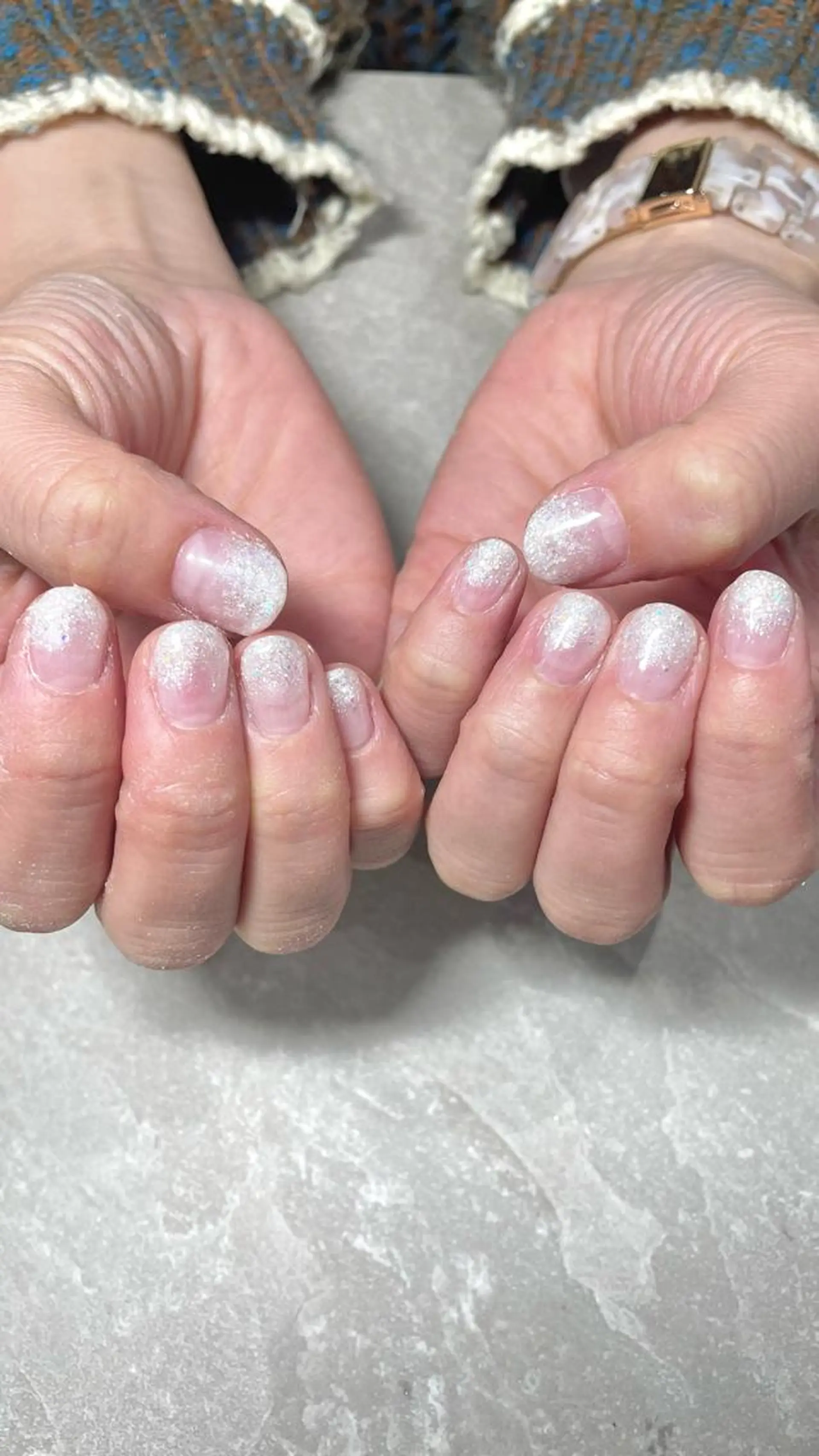 ネイル グラデーション ラメ(グリッター) ラメグラデーション ハンドネイル フットネイル LINXS aosaのネイルデザイン