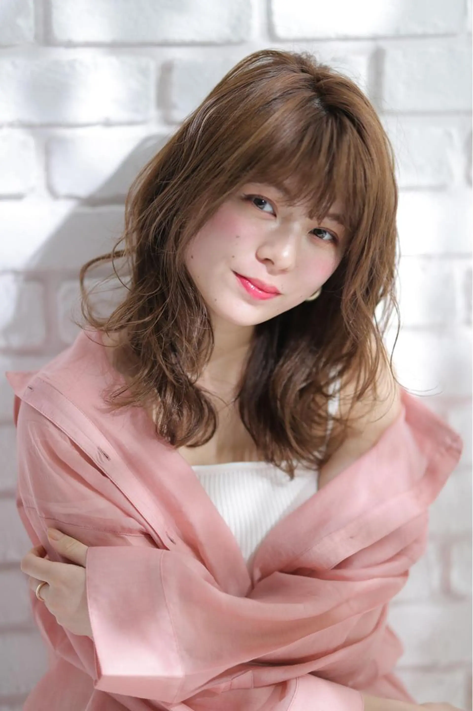 セミロング マツエクモデル 安藤裕子の眉毛・アイブロウイメージ