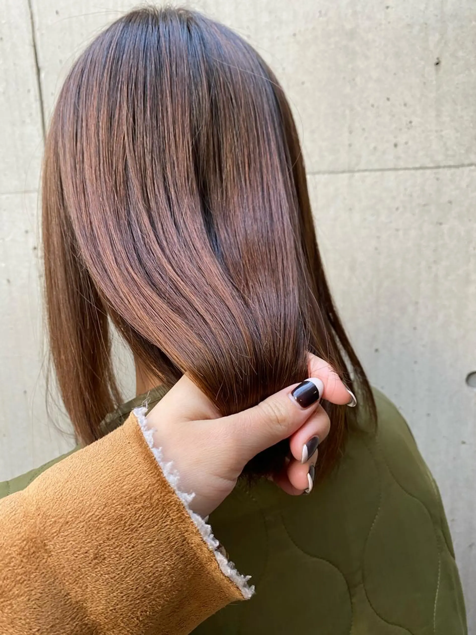 ミディアム 大橋 美咲のヘアスタイル