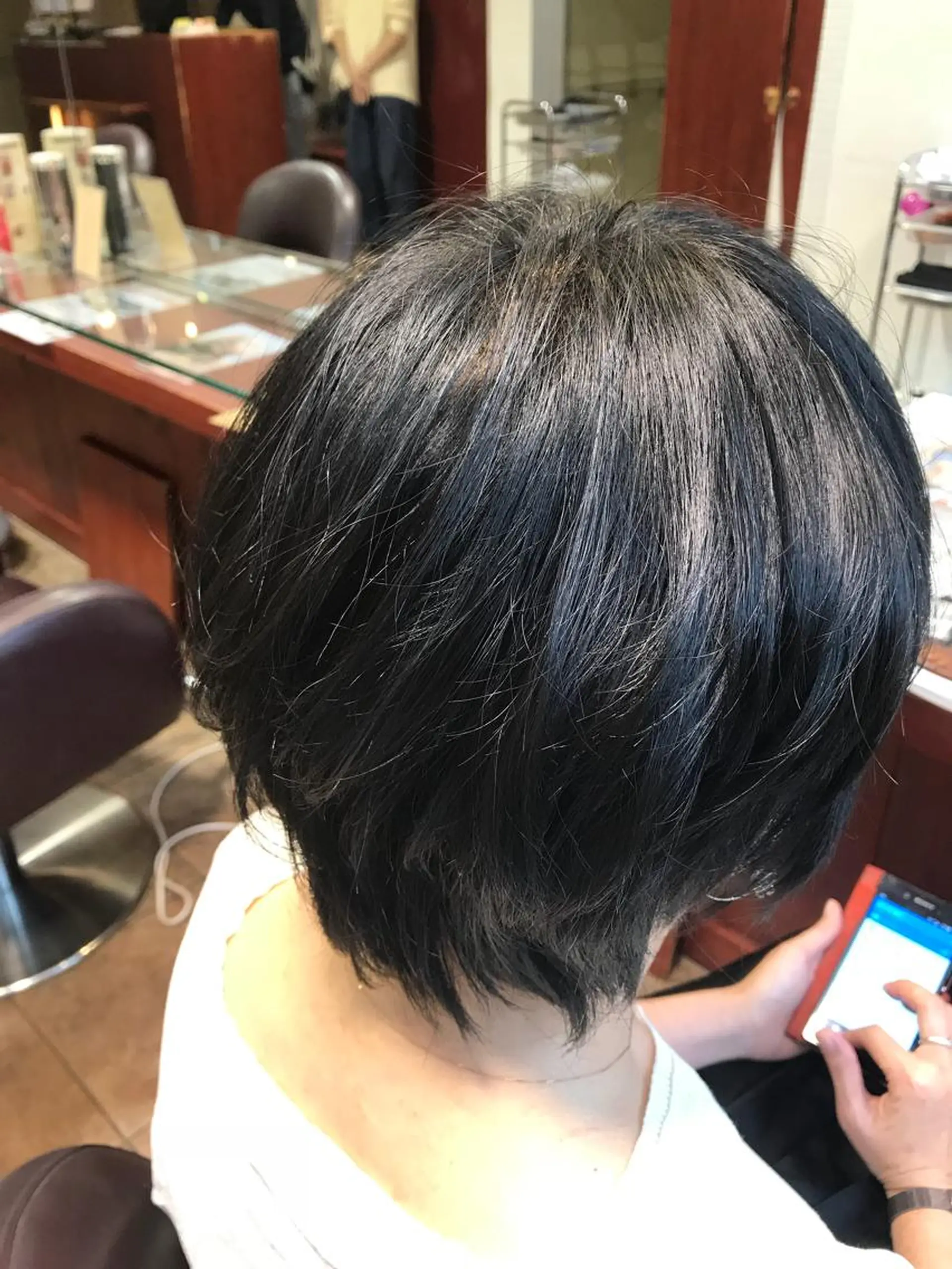 ショート ショートヘア 嶋村 望美のヘアスタイル