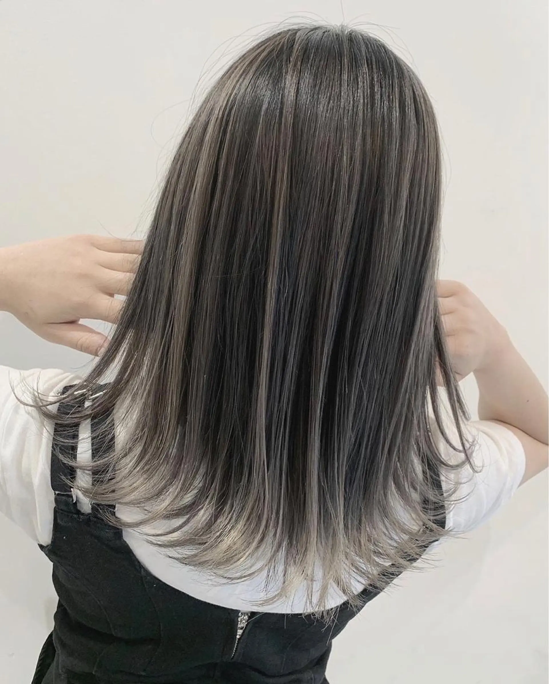 ミディアム カラー ヘアアレンジ 髪質改善land千葉所属・阿部 圭悟のヘアスタイル