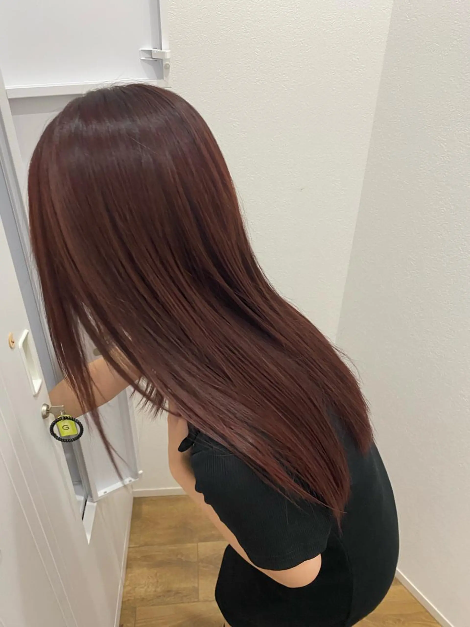 ロング カラー 藤野 凪沙のヘアスタイル