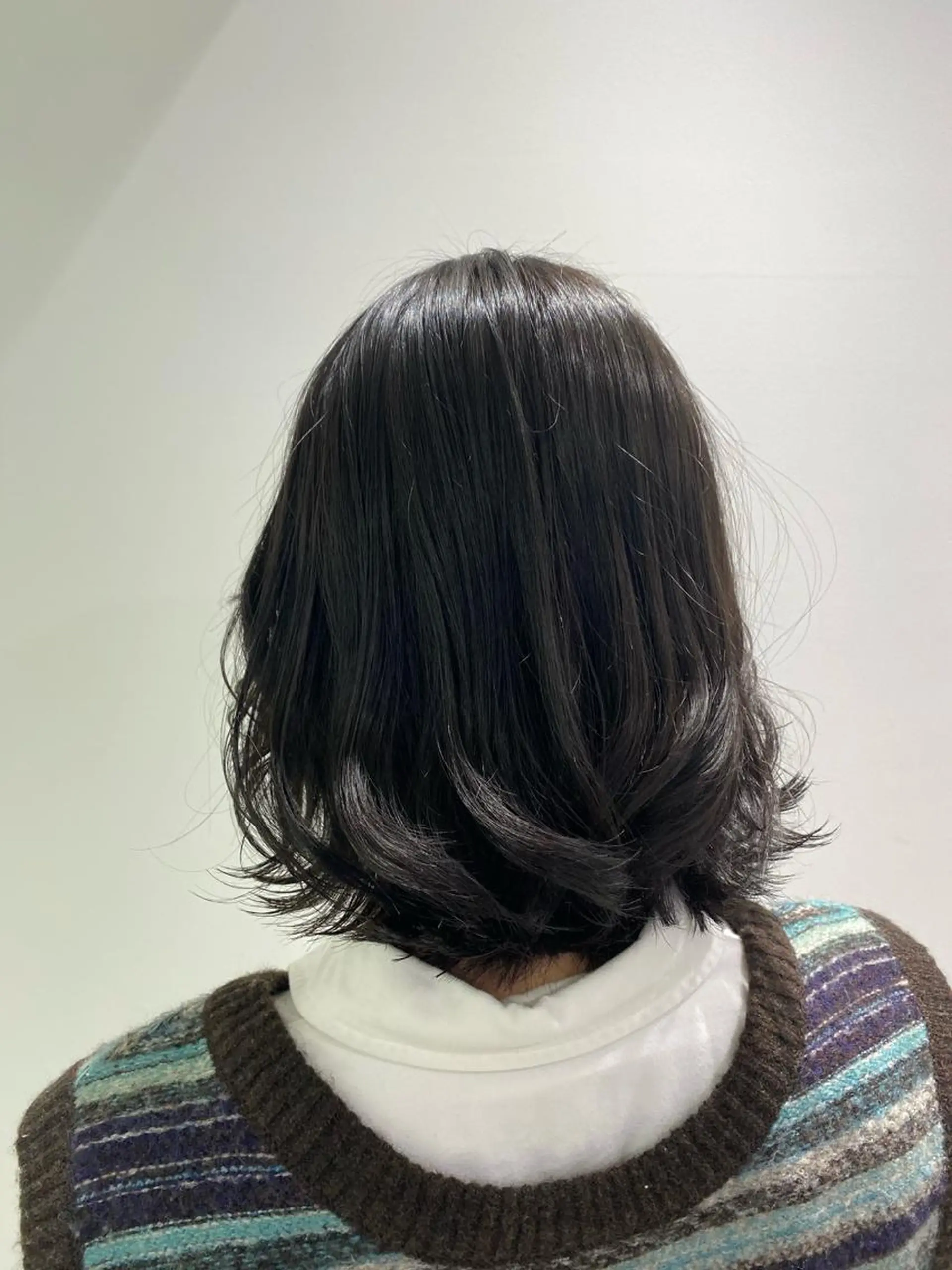セミロング カラー パーマ ヘアアレンジ ネイル マツエク・マツパ 韓国風ベージュ🤎 赤みなし🌿横浜🤎のヘアスタイル