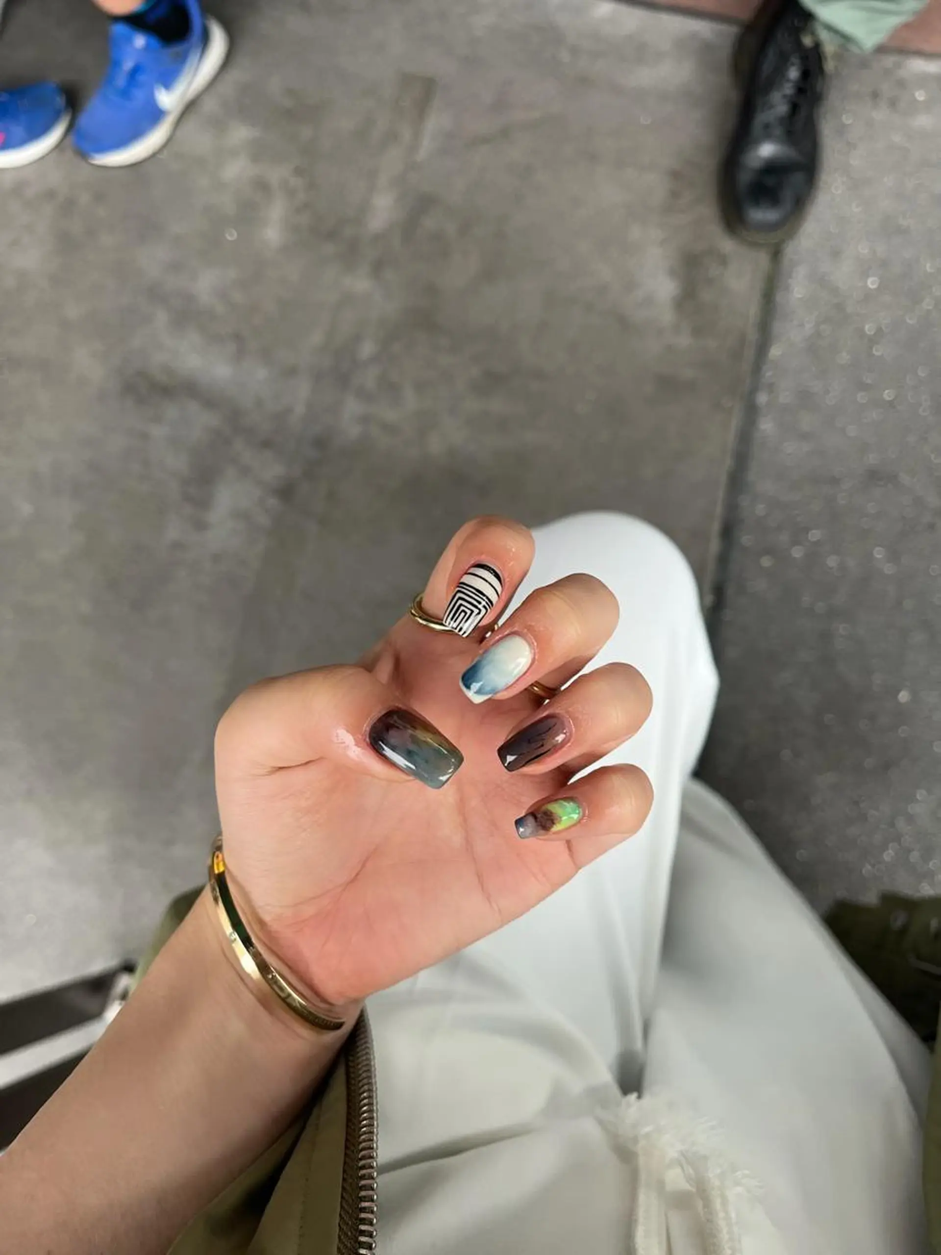 ネイル ハンドネイル Trico Antique所属・岩本 杏のネイルデザイン