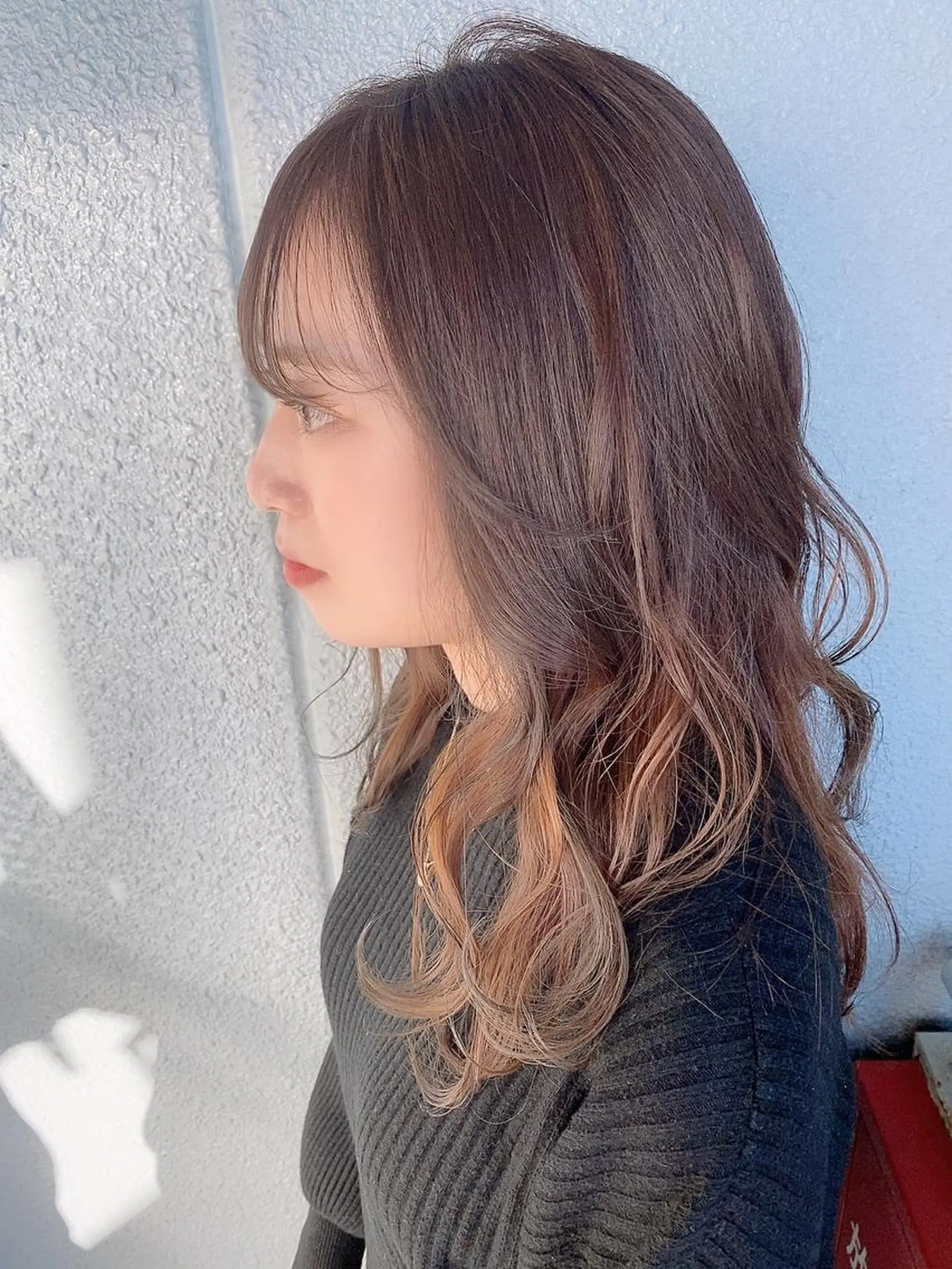 ミディアム カラー Ate by little所属・青木 梢のヘアスタイル