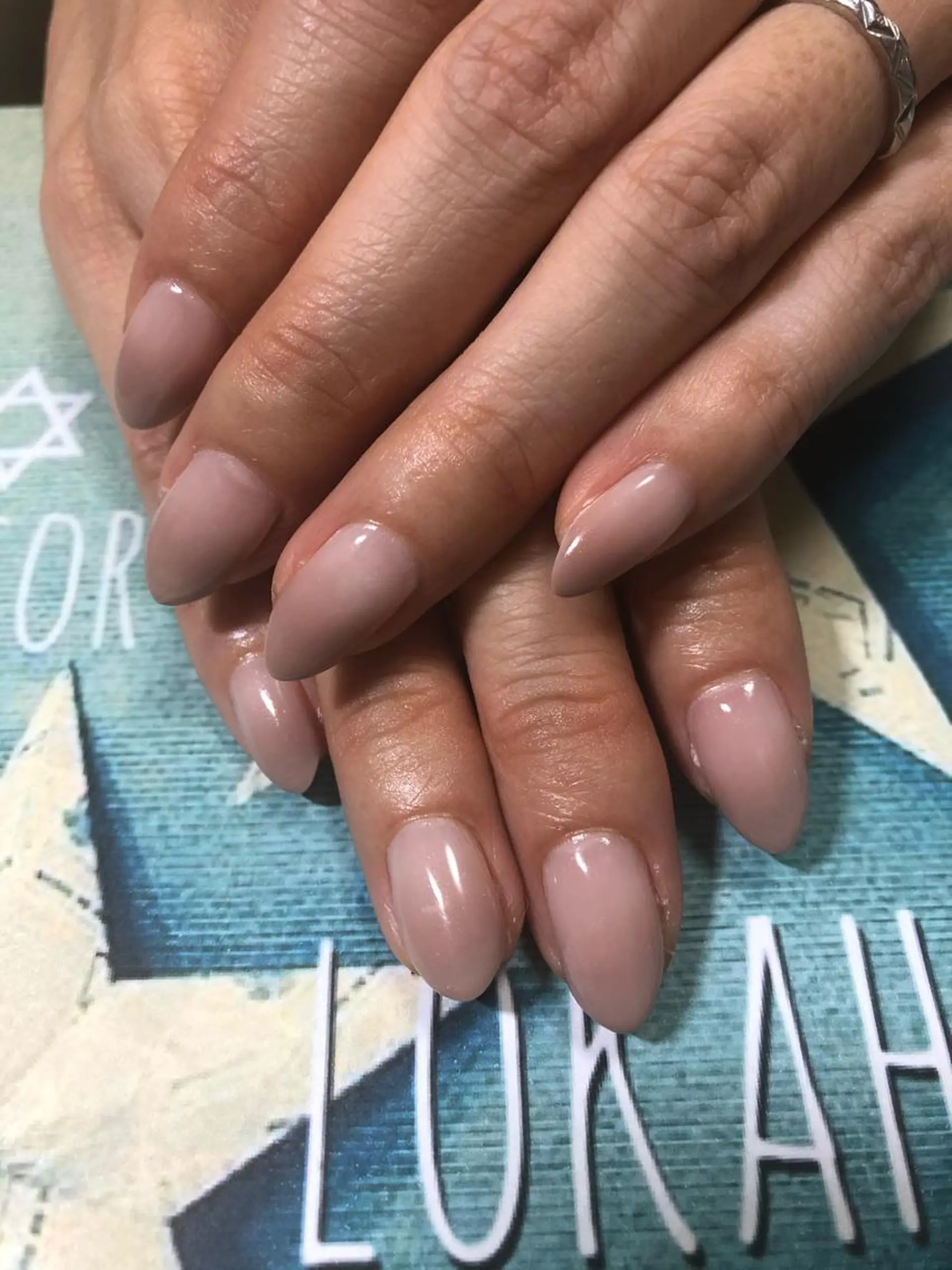 ネイル Lokahi NAILのネイルデザイン