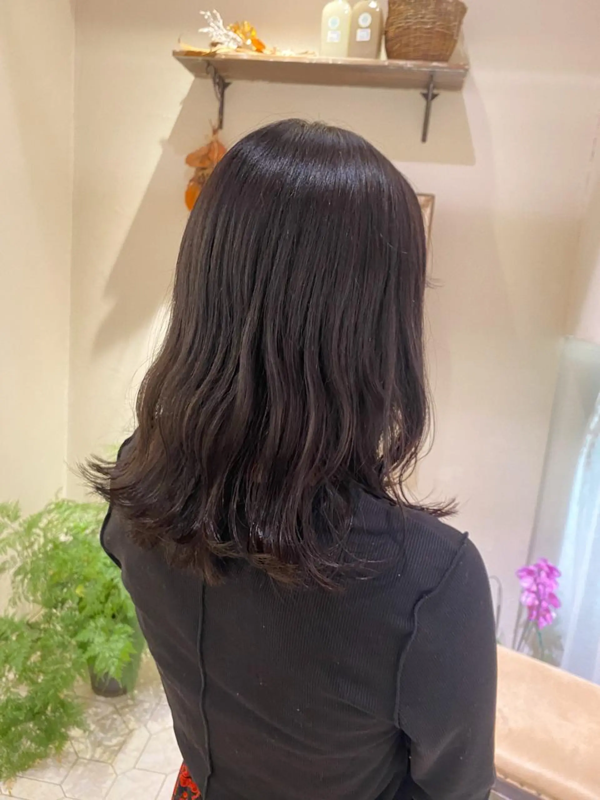 セミロング 艶髪/艶カラー/縮毛 /   タキダのヘアスタイル