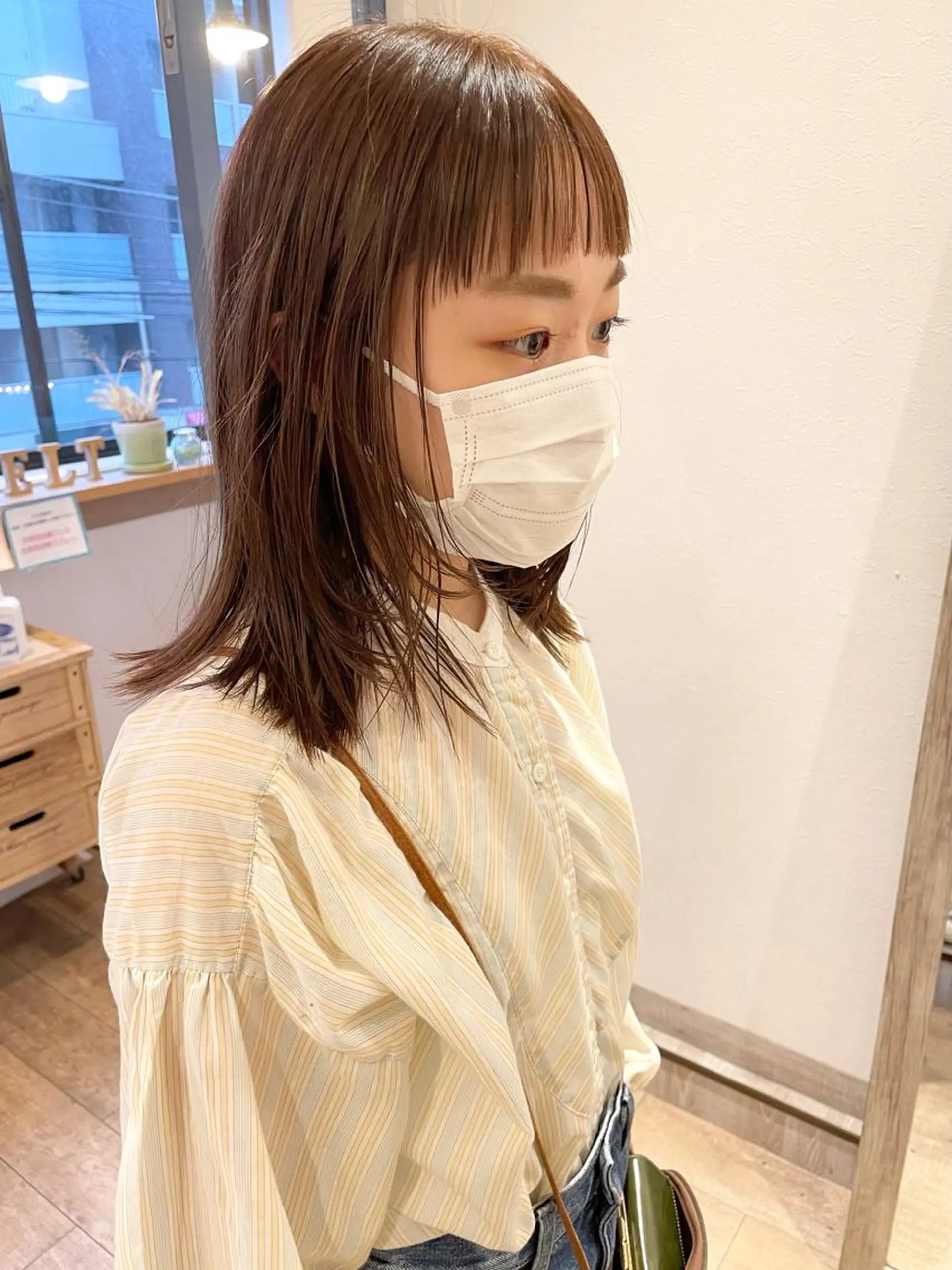 ミディアム カラー ミディアムレイヤー ベージュカラー ブリーチ ラベンダーカラー ラベンダーベージュ 🩰オリーブ/ ベージュ松本咲花🩰のヘアスタイル