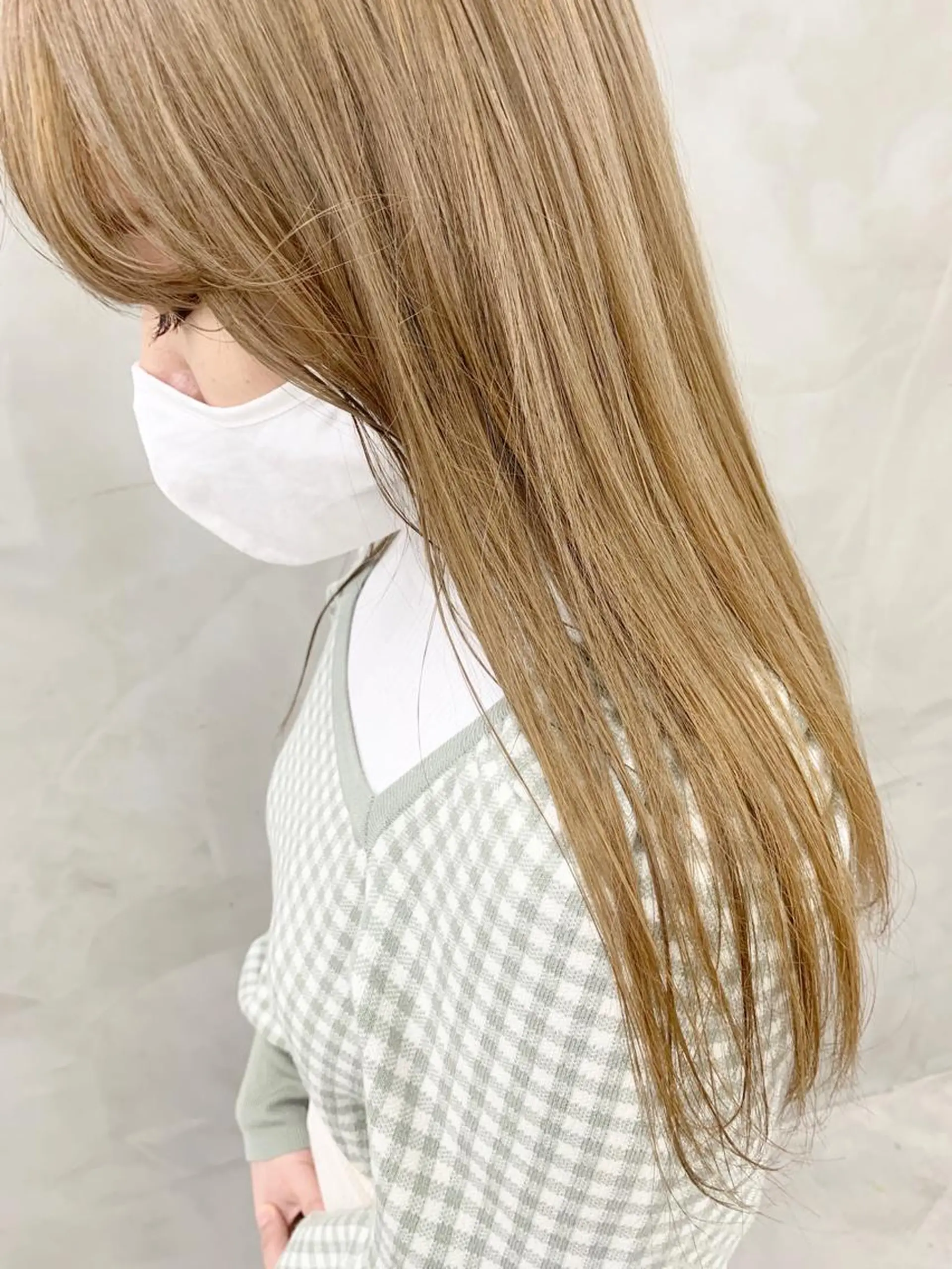 カラー ベージュカラー ブリーチ ミルクティーベージュ SEED&beauty byFLAT所属・ヘッドスパ (女性限定)🍋モエのヘアスタイル