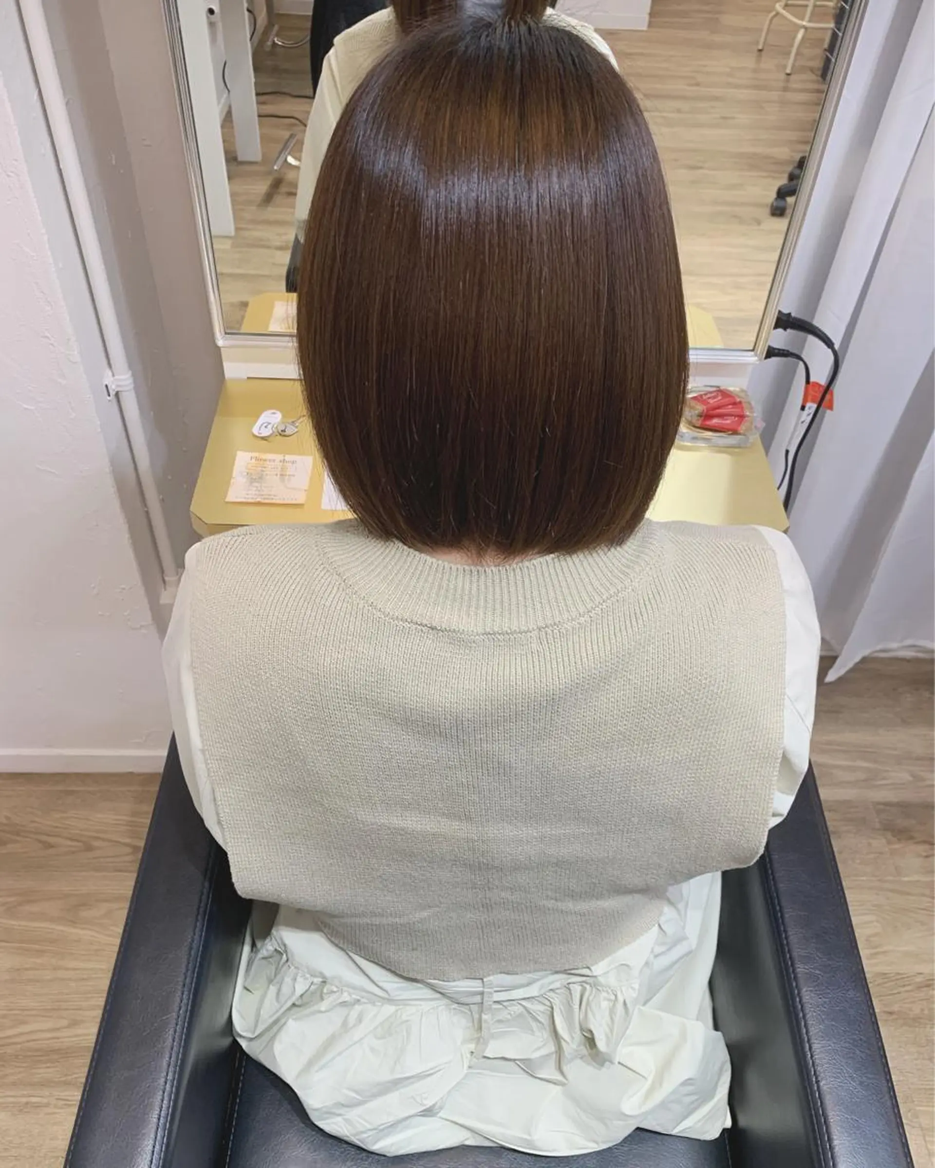 ミディアム ボブ ハイライト 髪質改善 カット ヘアカラー 縮毛矯正 トリートメント オクミヅキ /髪質改善/梅田🫧のヘアスタイル