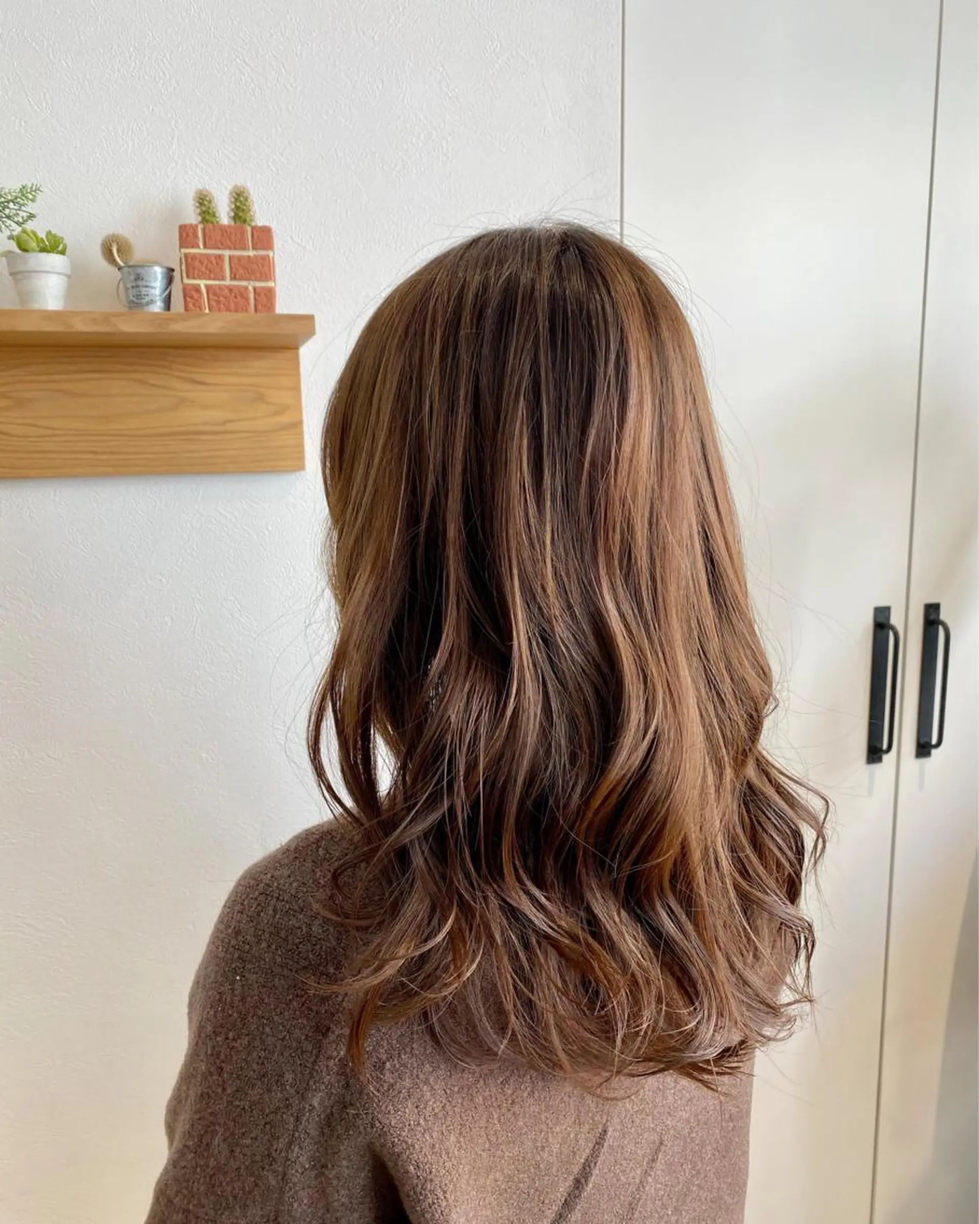 セミロング カラー Kazu .Kのヘアスタイル