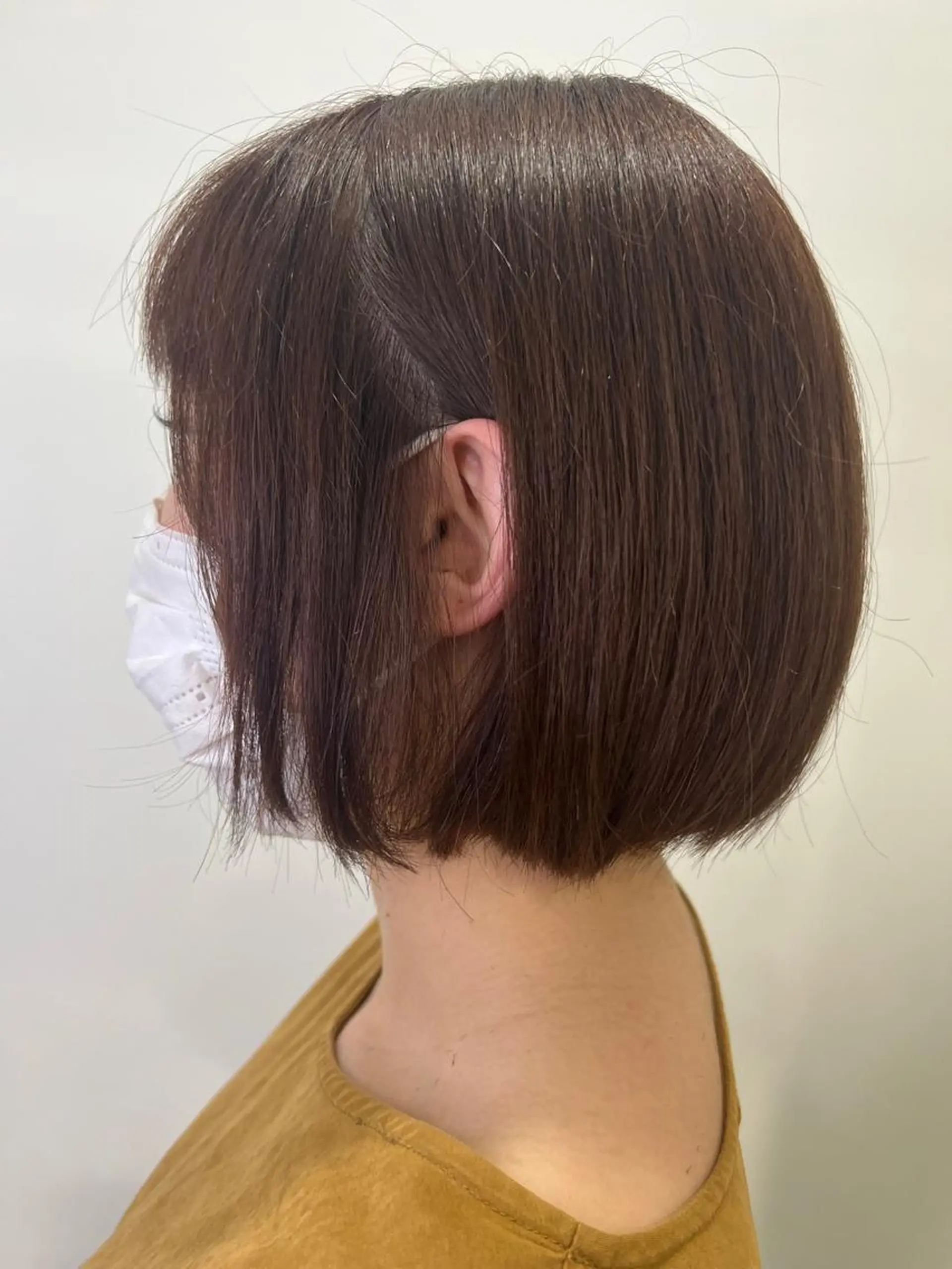 ミディアム 髙橋 歩のヘアスタイル