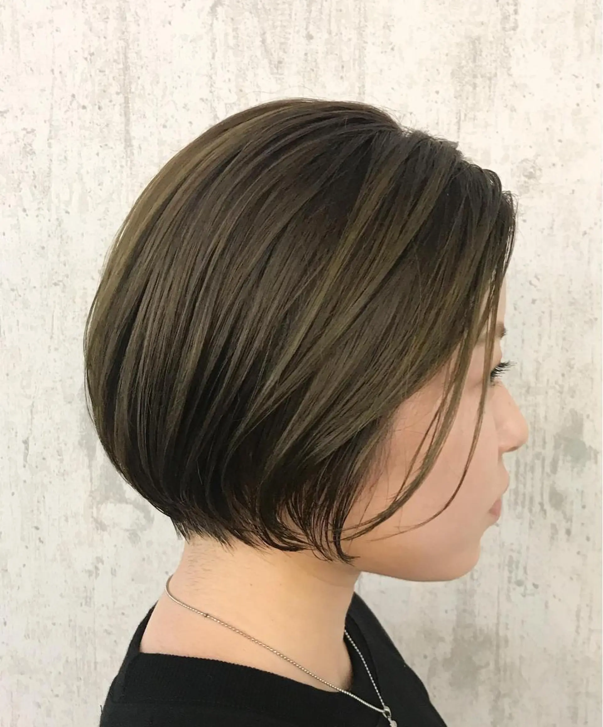 ミディアム カラー ワンレンボブ ケアカラー 透明感カラー ボブ 【店長】ショート 似合わせ🦩相羽里美のヘアスタイル