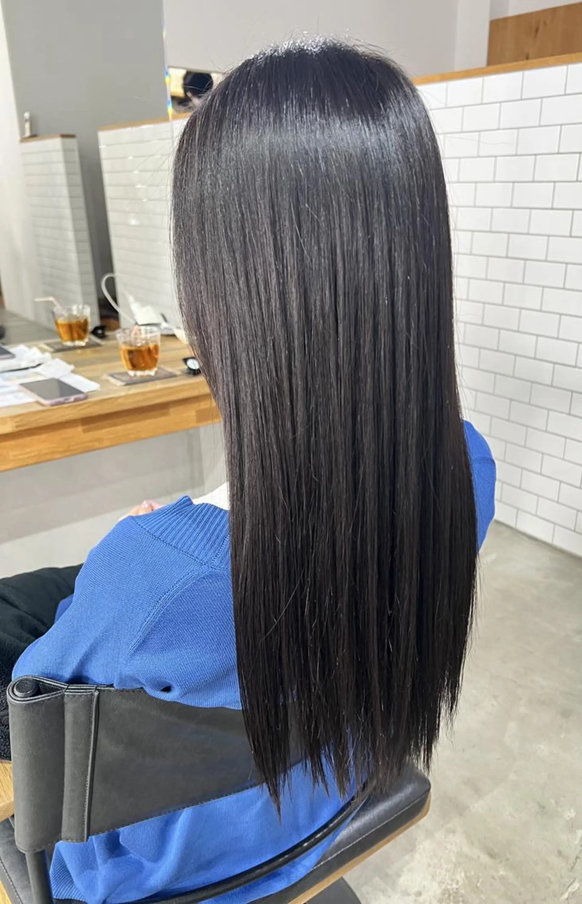 ロング ATEIER ZIZIのヘアスタイル