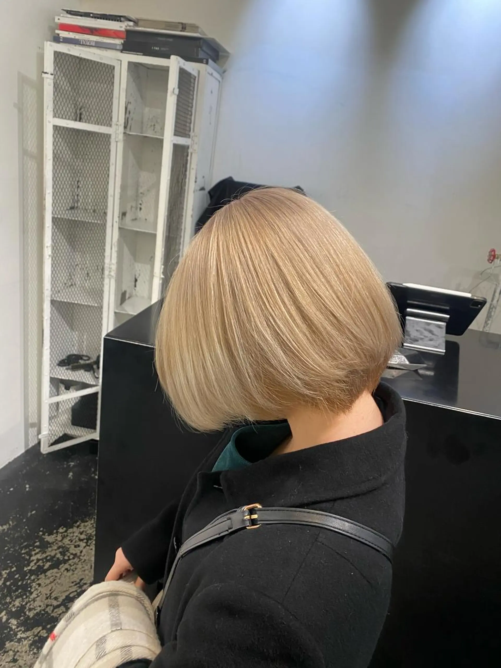 ショート カラー ヘアカラー トリートメント 🎀ツヤ髪/韓国 ヘアミカ🎀のヘアスタイル