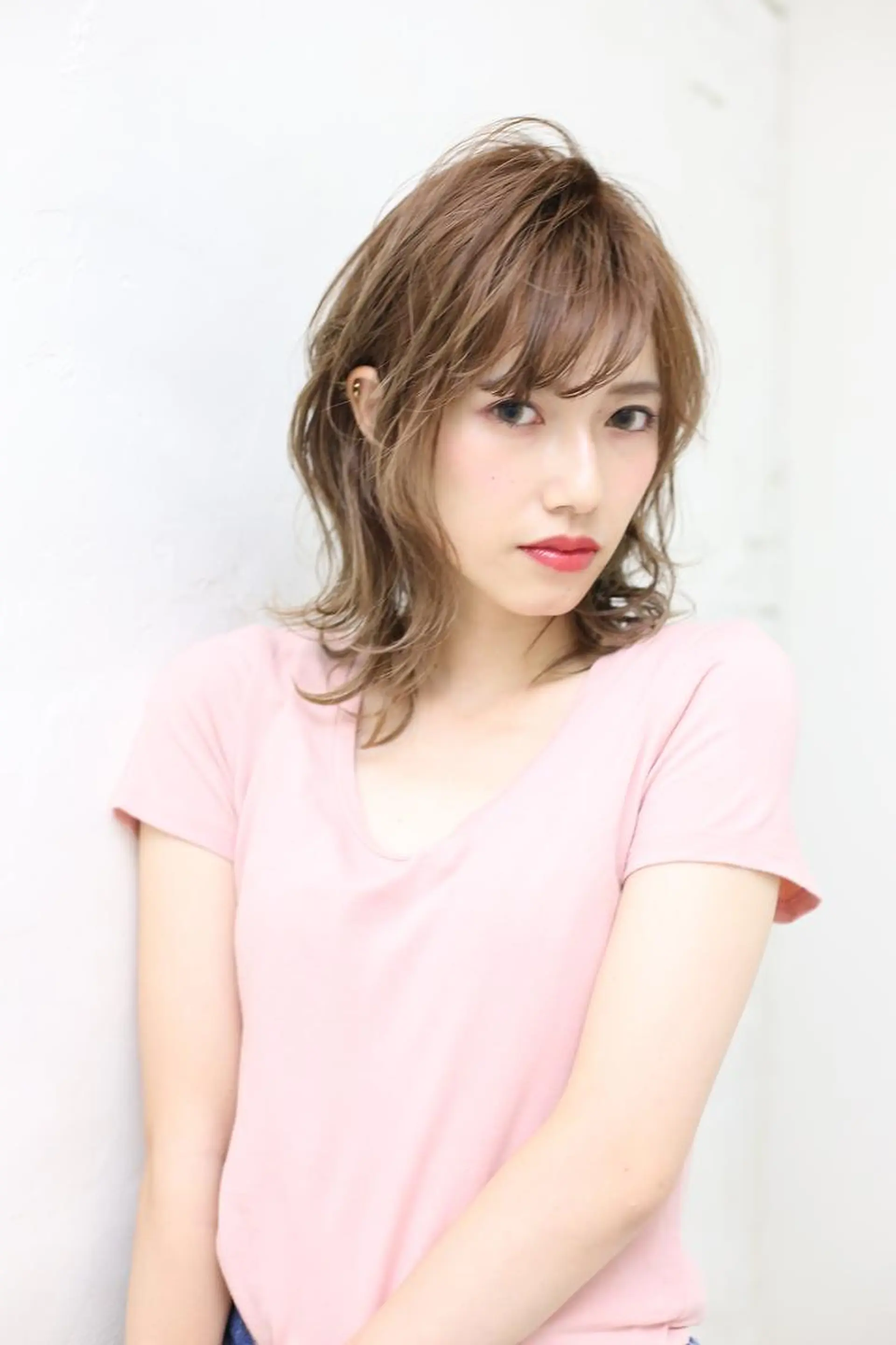 ミディアム 小林 永佳のヘアスタイル