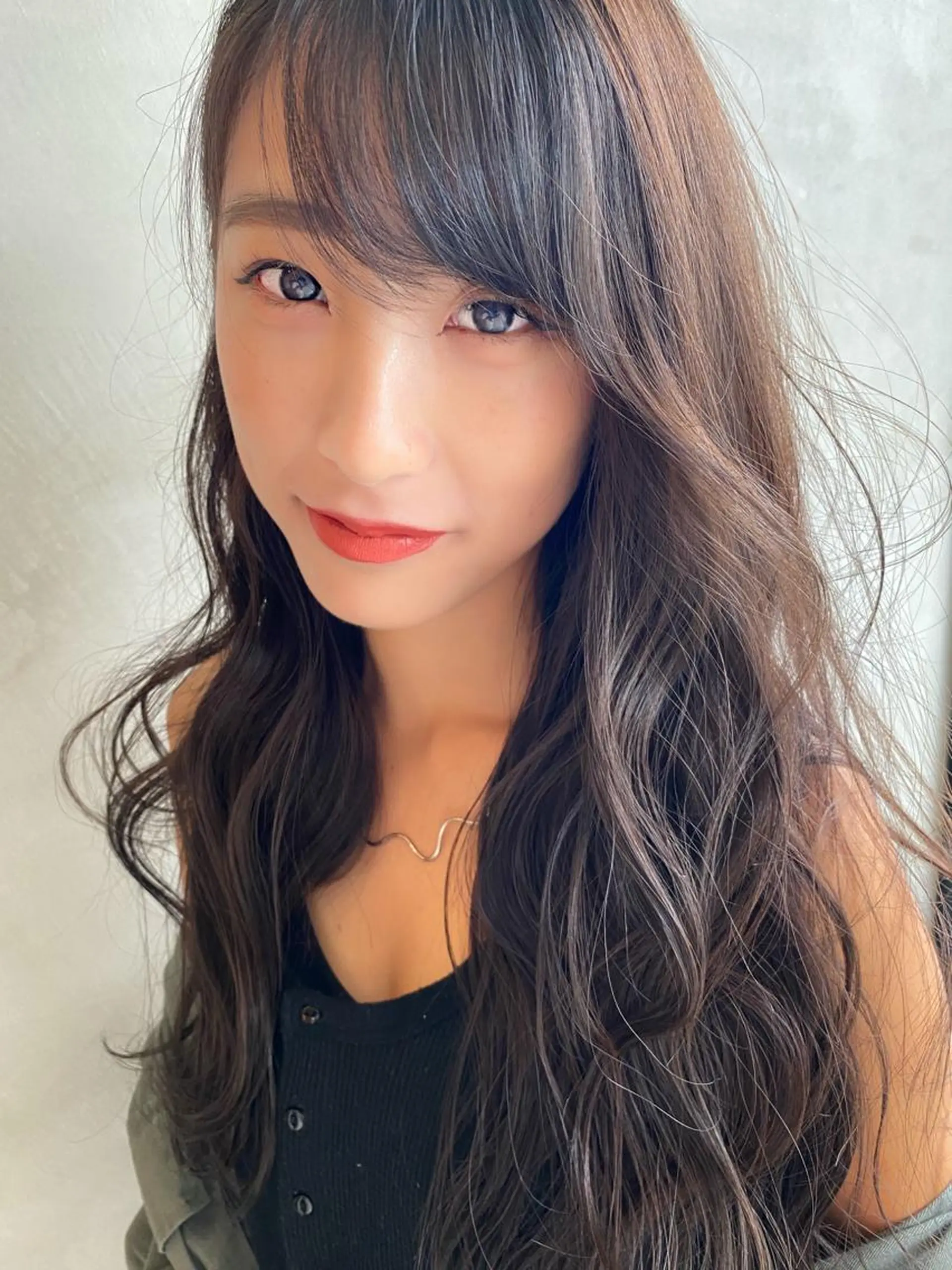 ロング カラー ヘアアレンジ ネイル マツエク・マツパ 透明感カラー ハイライトカラー 外国人風カラー ハイライト トリートメント カット ヘアカラー reverie【レヴリー】所属・夜23時まで予約🉑 reverieあきらのヘアスタイル