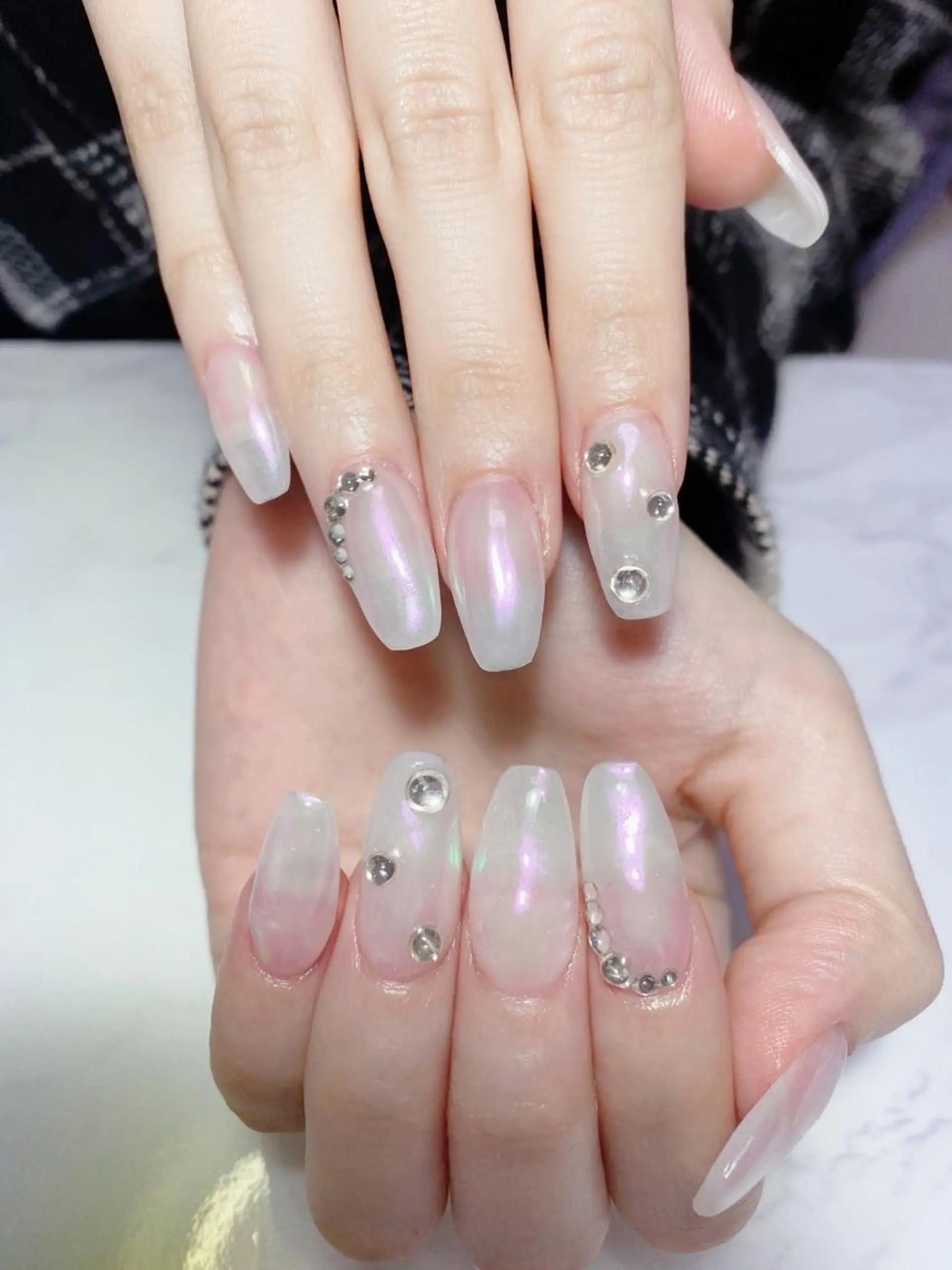 ネイル ホワイト Era nailのネイルデザイン