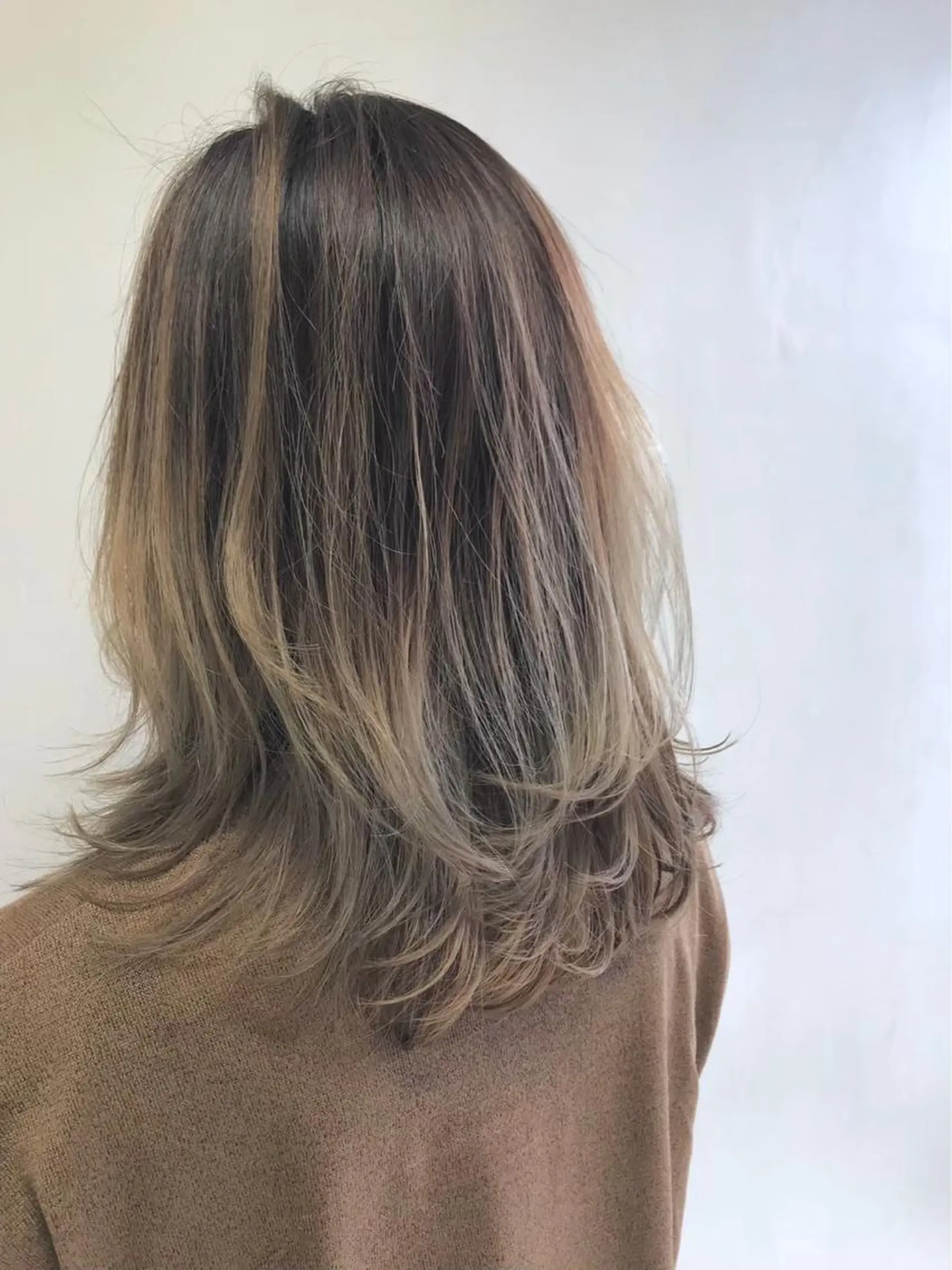 ミディアム カラー hair &eye LAWE.店長のヘアスタイル