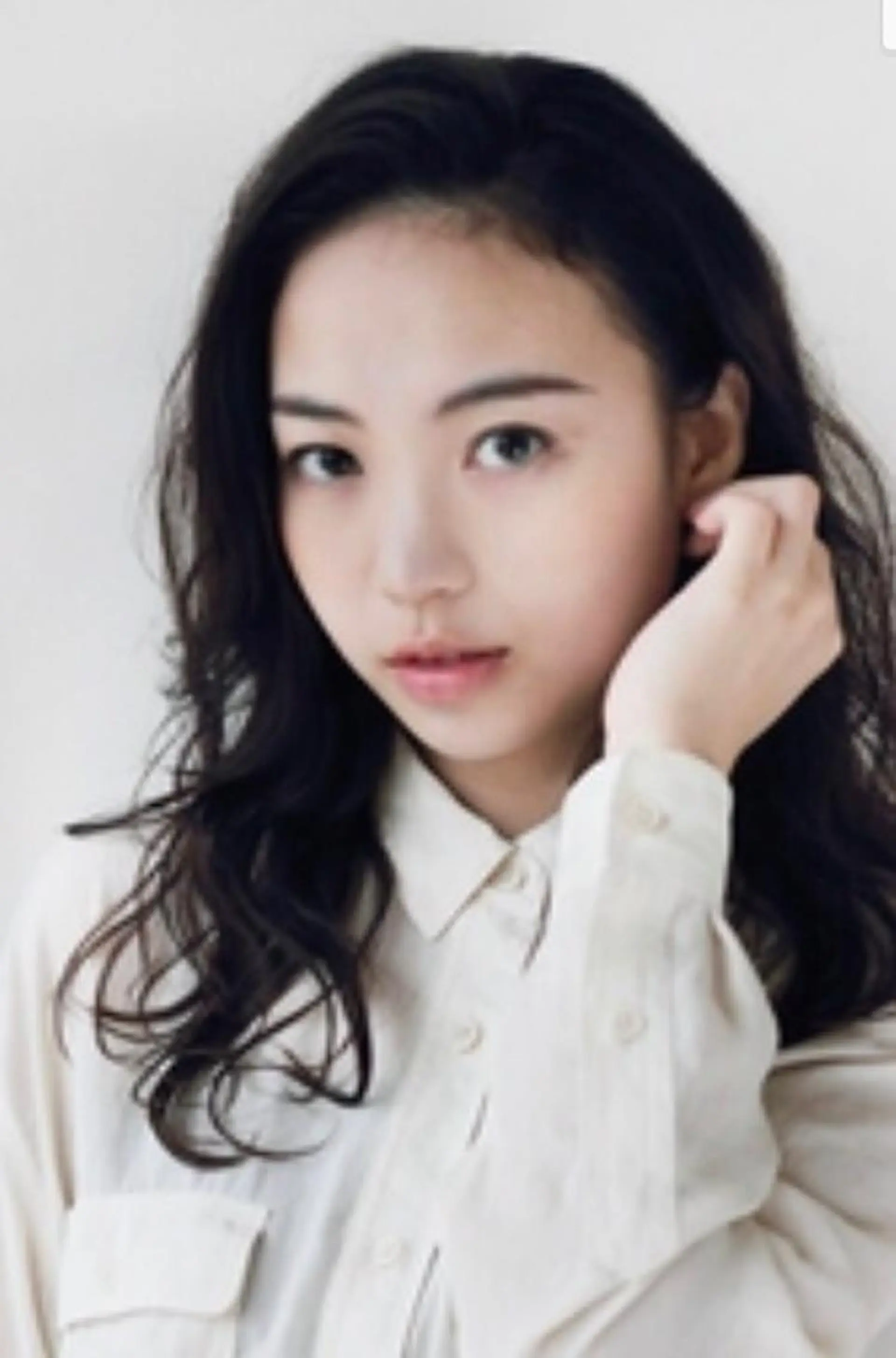 セミロング パーマ モッズヘア 青葉台のヘアスタイル